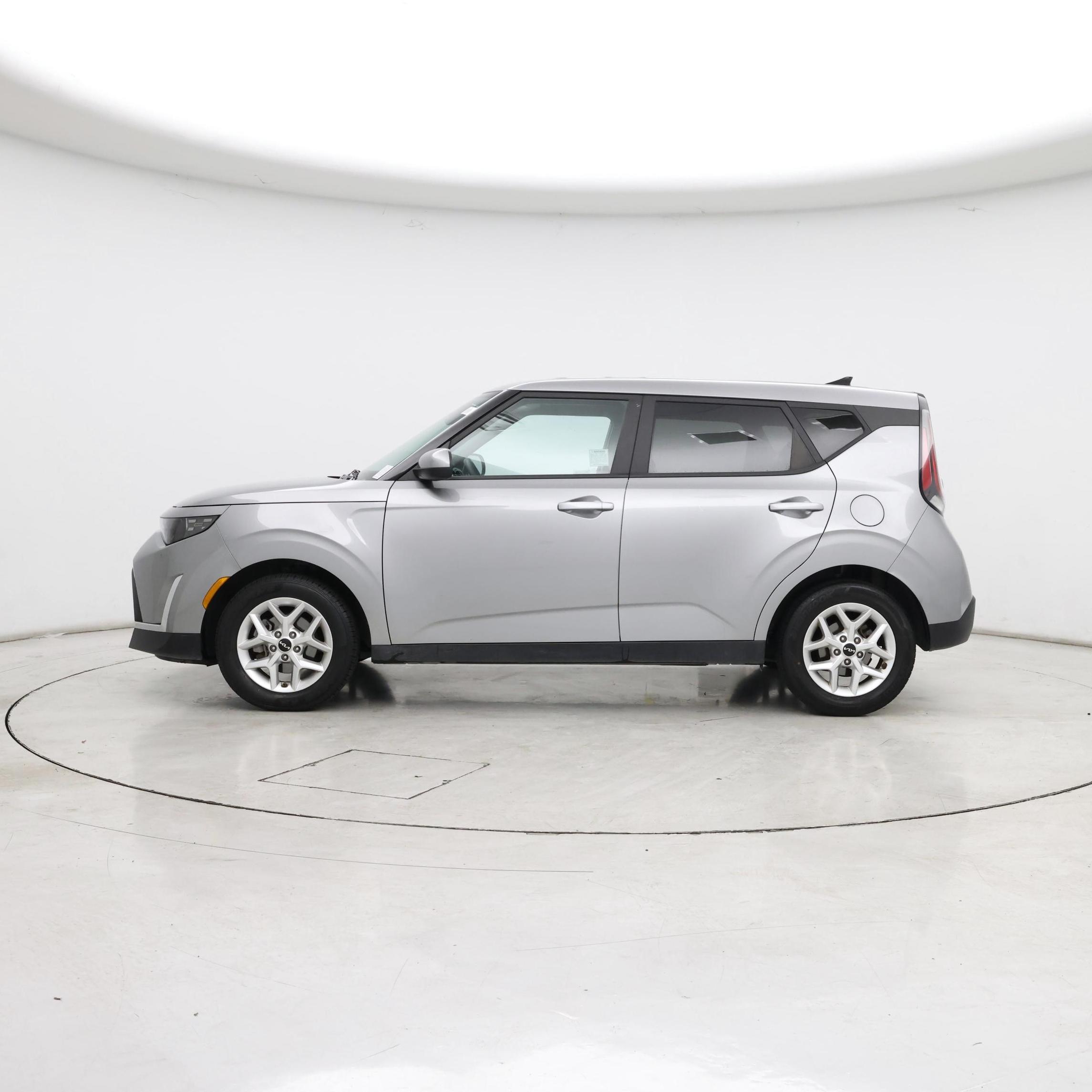 Thumbnail: 2024 Kia Soul - 3