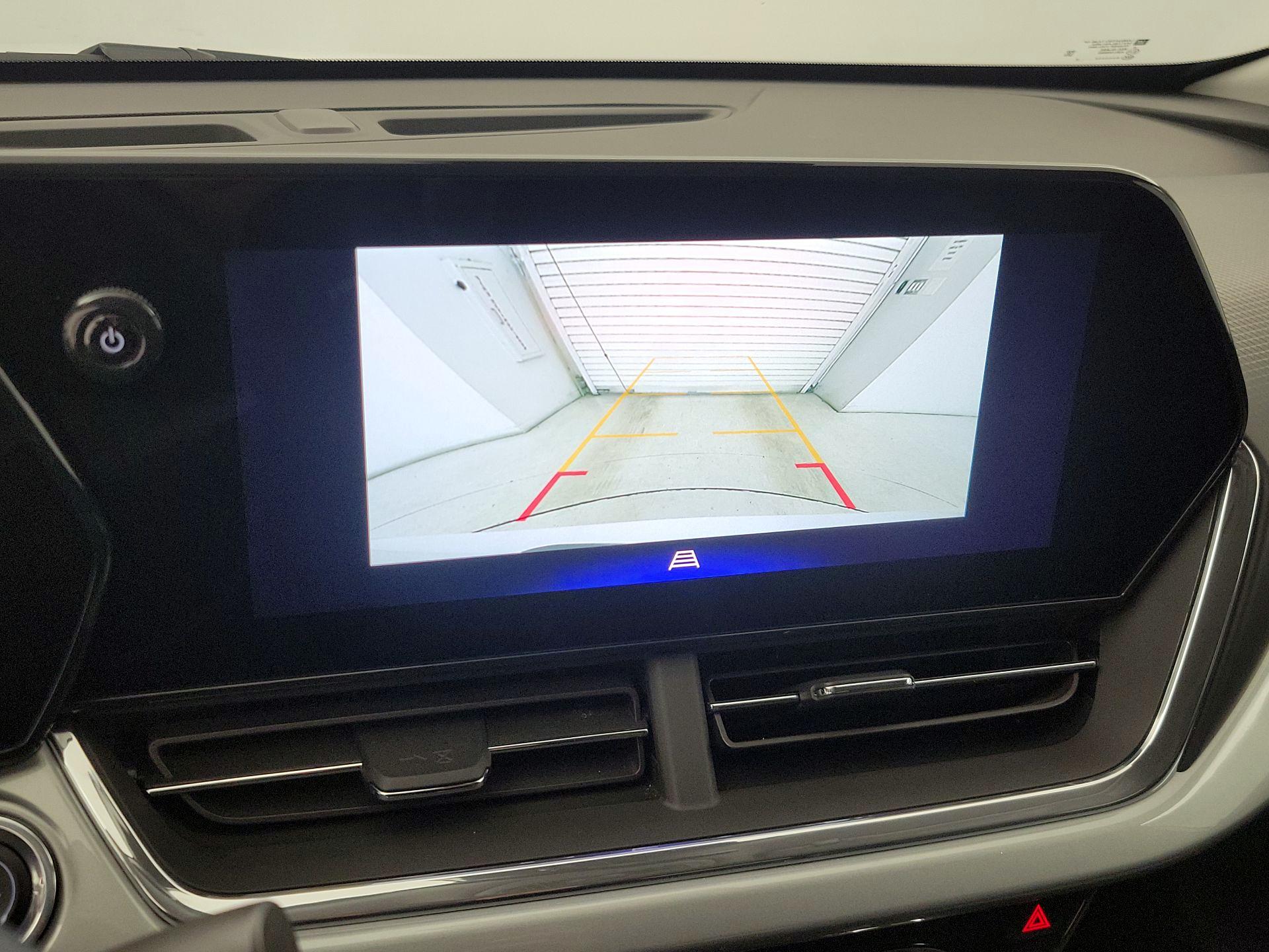 Thumbnail: 2025 Chevrolet Trax - 14