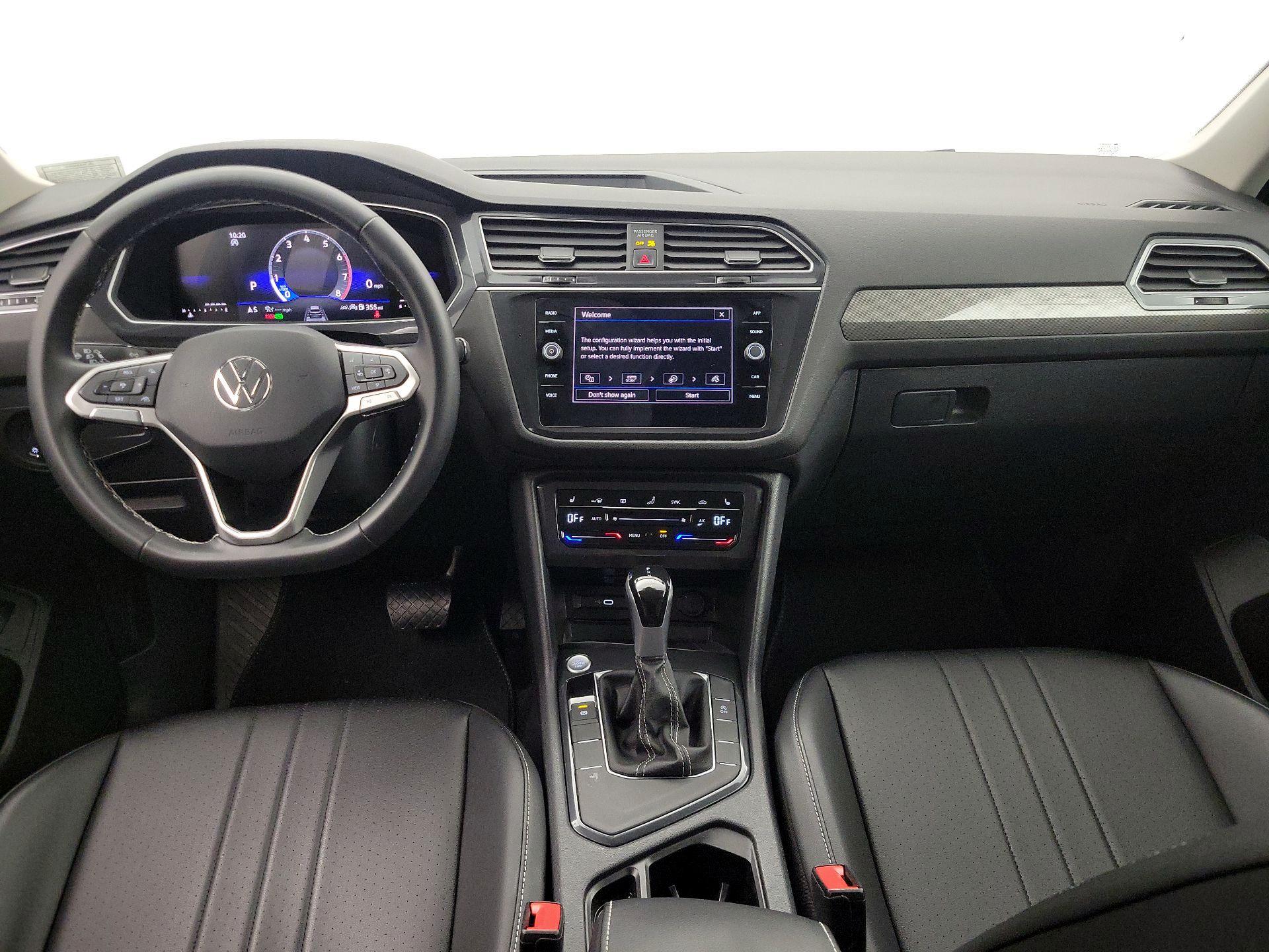 Thumbnail: 2024 Volkswagen Tiguan - 9