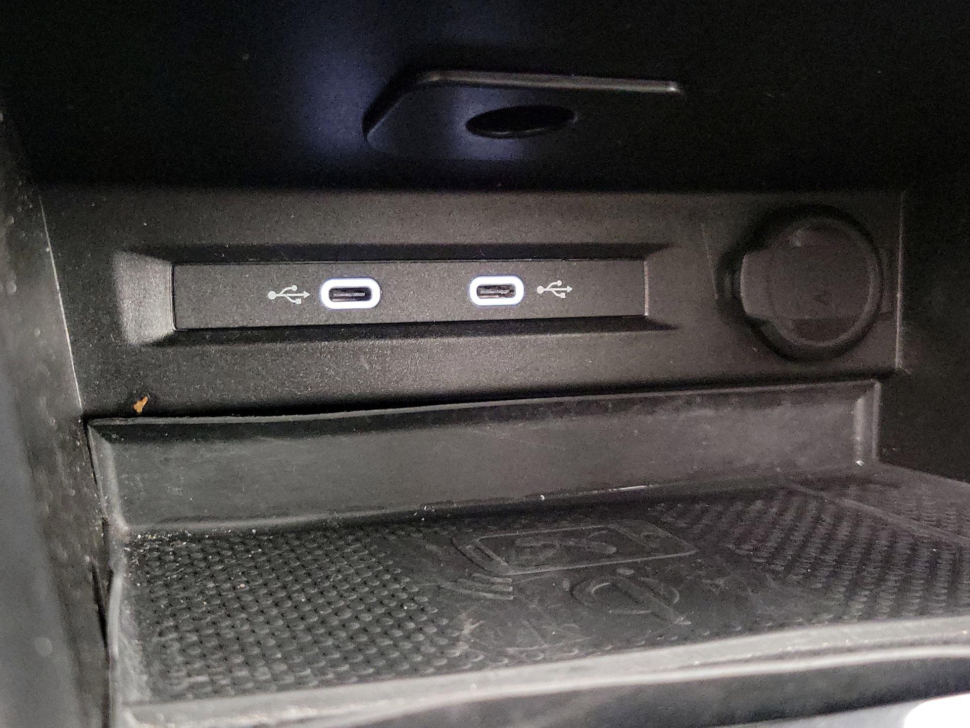 Thumbnail: 2024 Volkswagen Tiguan - 18