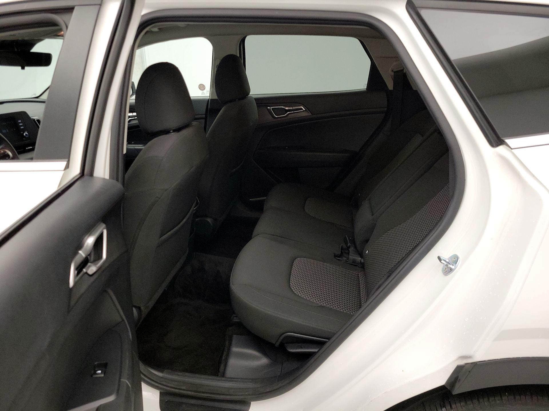 Thumbnail: 2024 Kia Sportage - 19