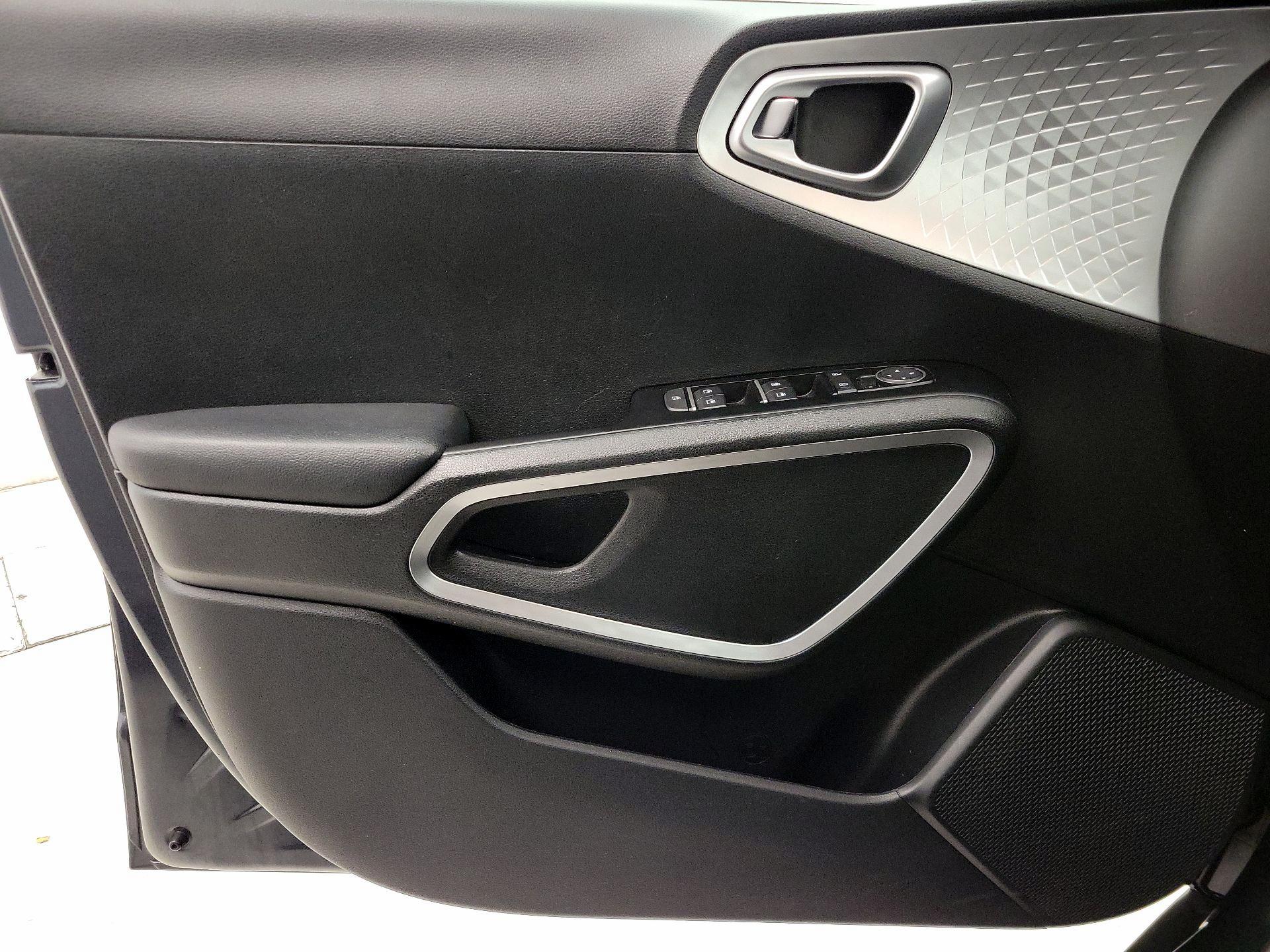 Thumbnail: 2024 Kia Soul - 12