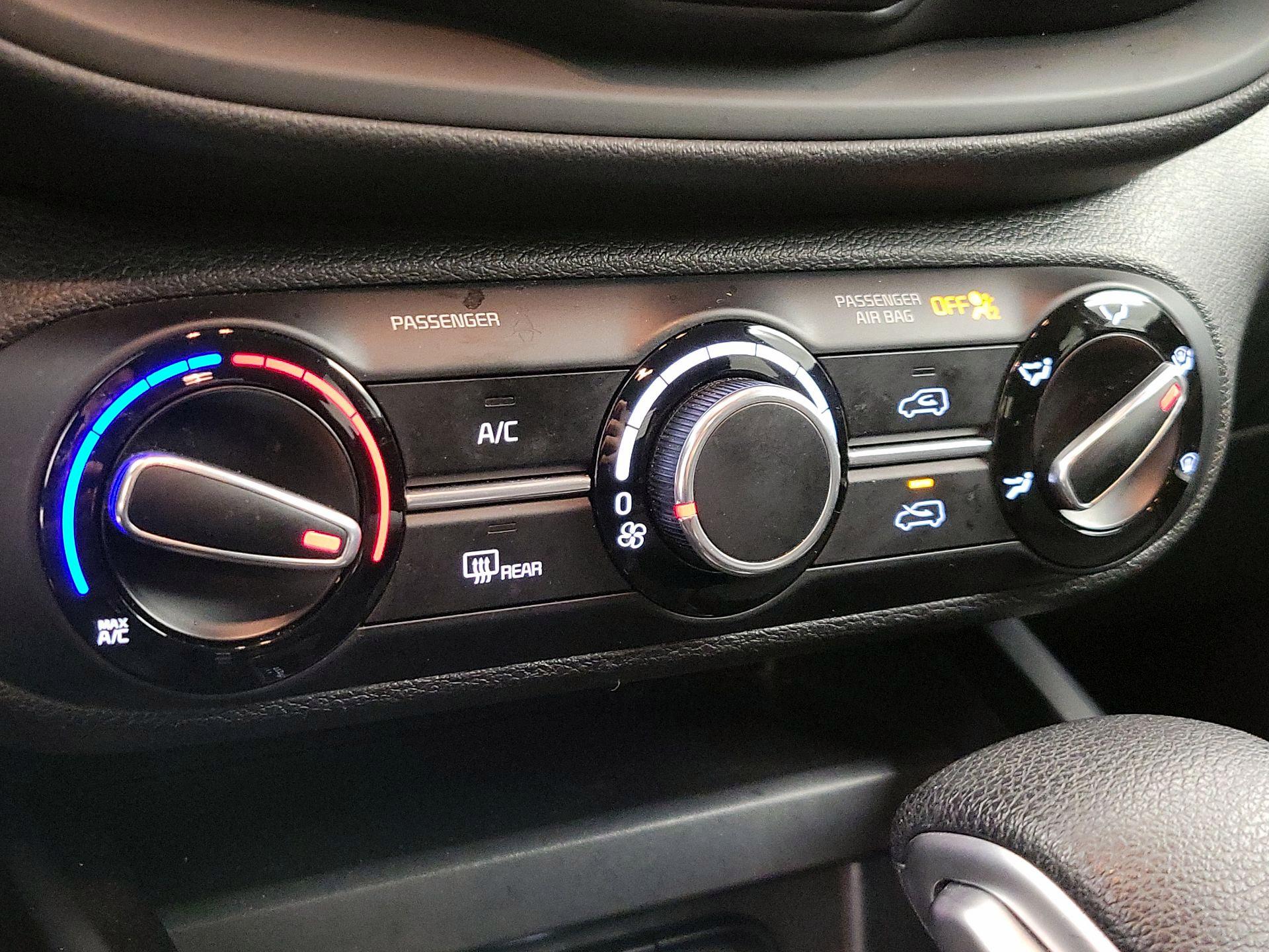 Thumbnail: 2024 Kia Soul - 16