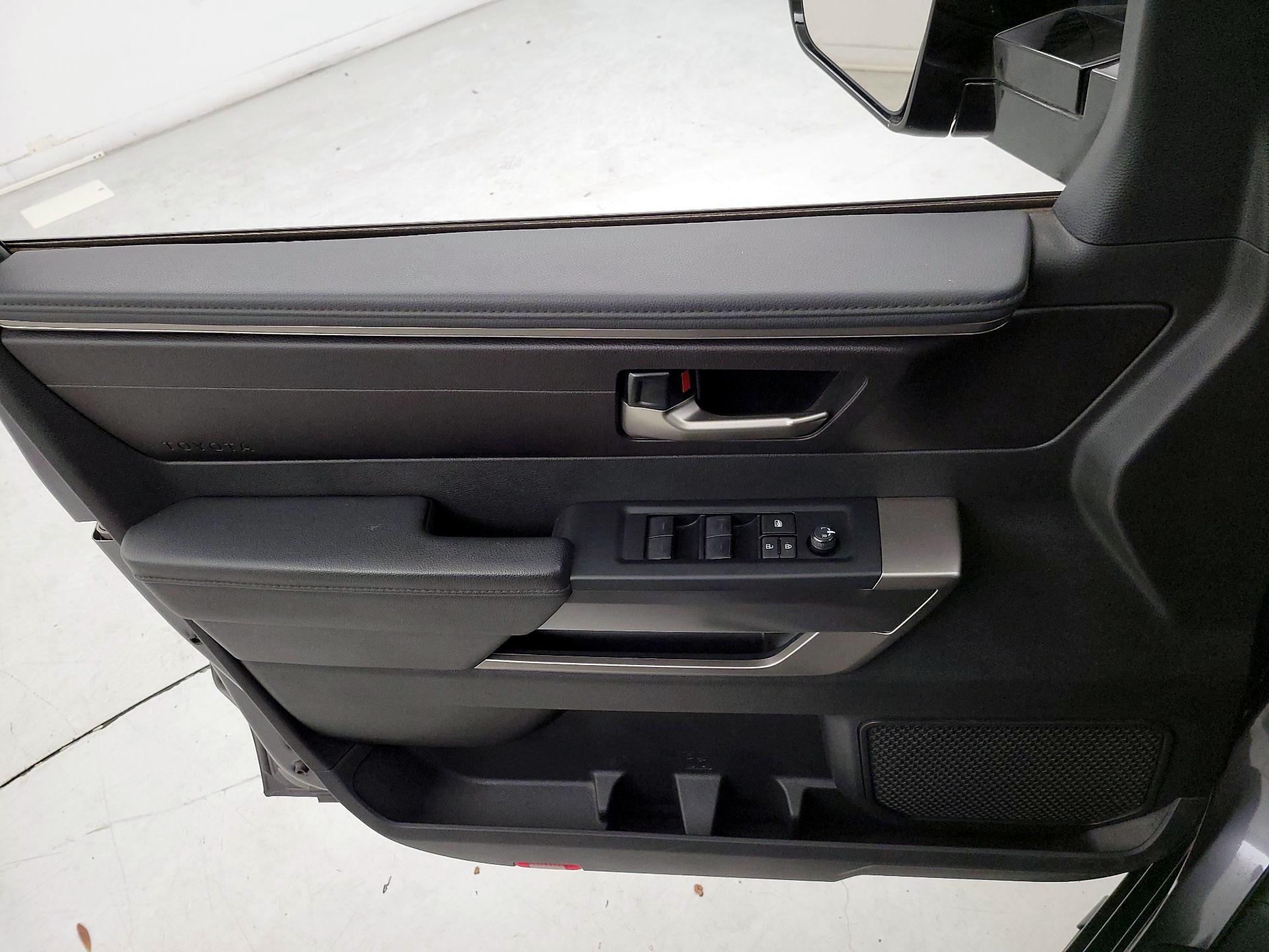 Thumbnail: 2024 Toyota Tundra - 12