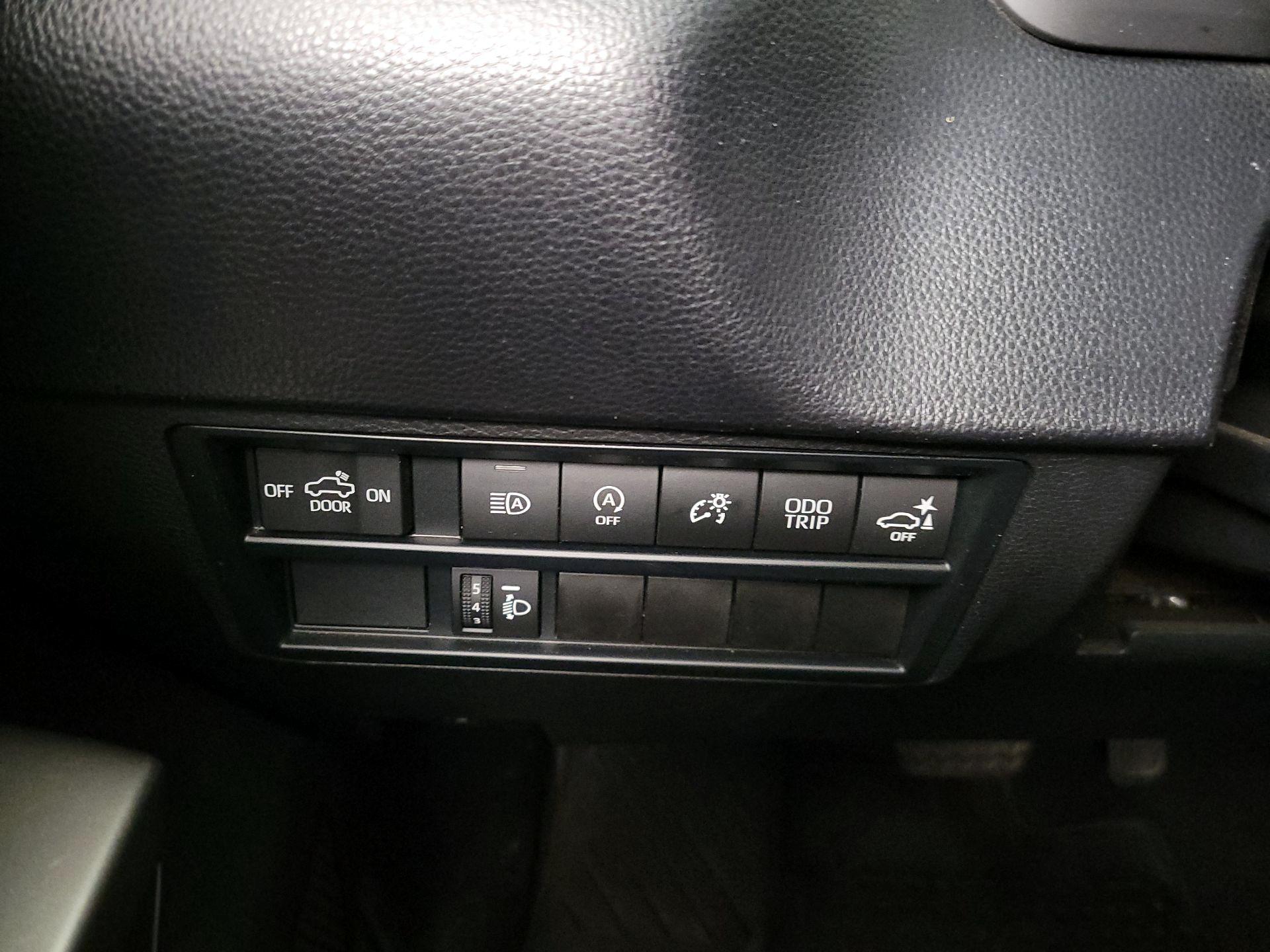 Thumbnail: 2024 Toyota Tundra - 13