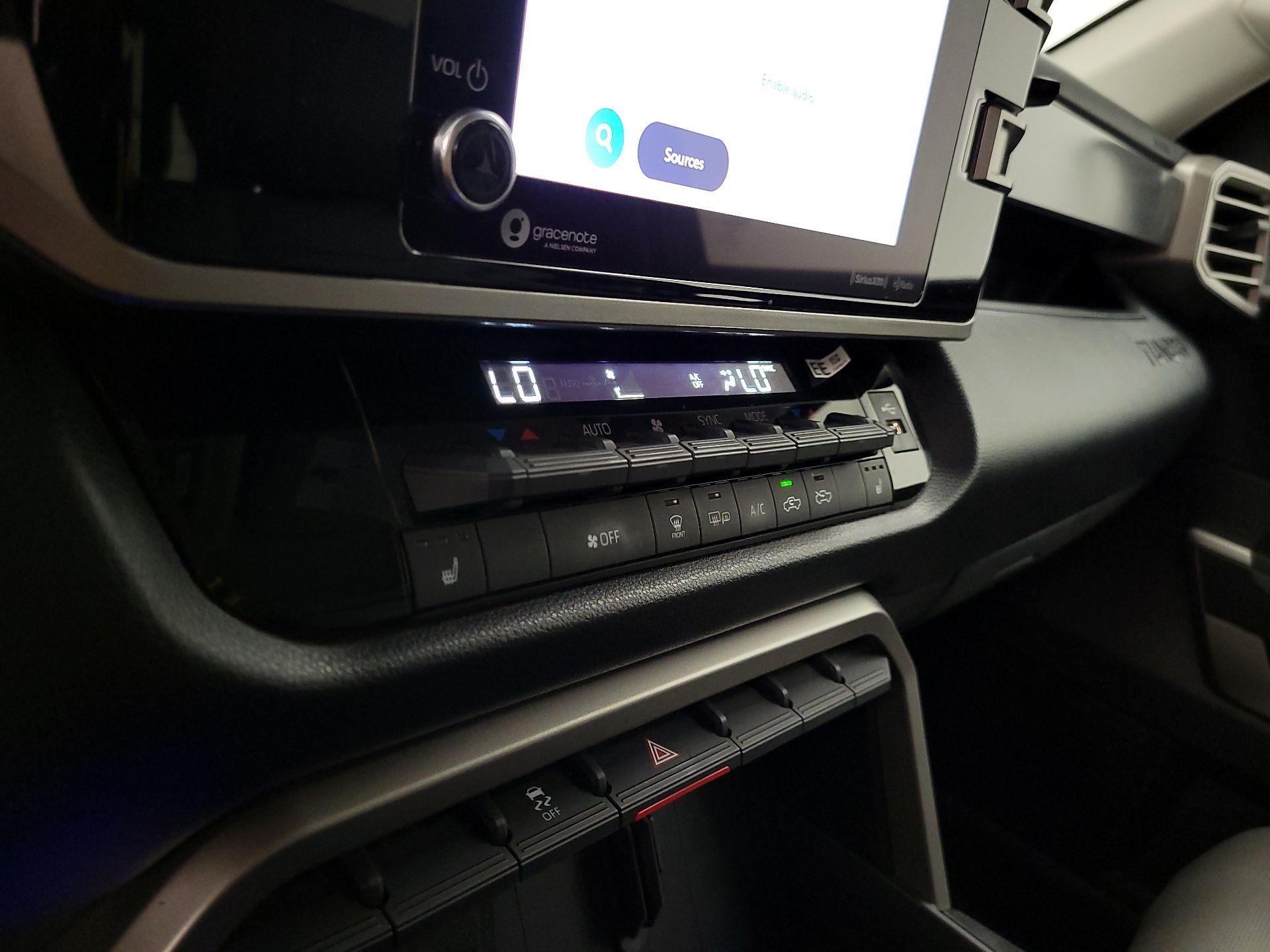 Thumbnail: 2024 Toyota Tundra - 16