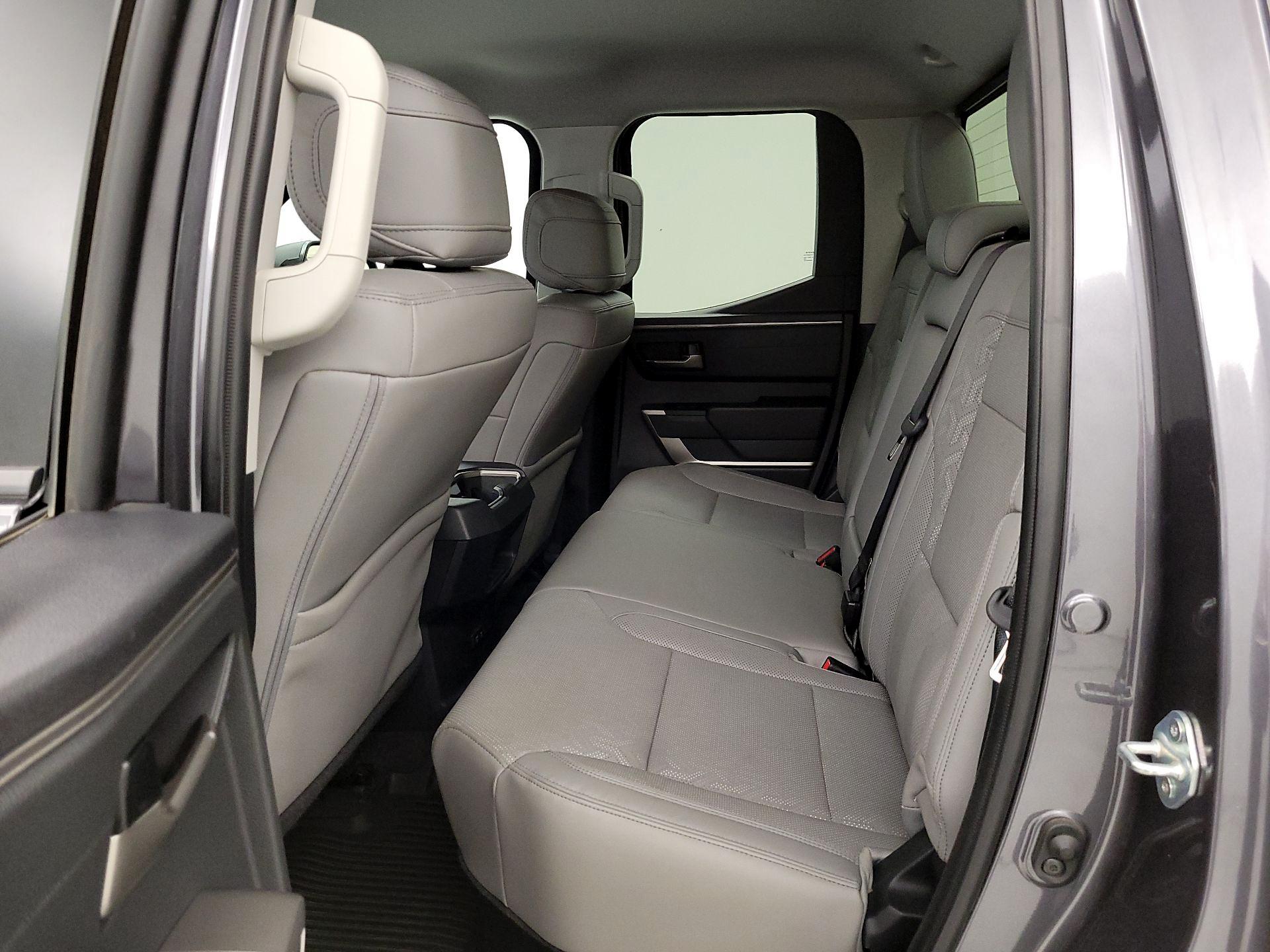 Thumbnail: 2024 Toyota Tundra - 19