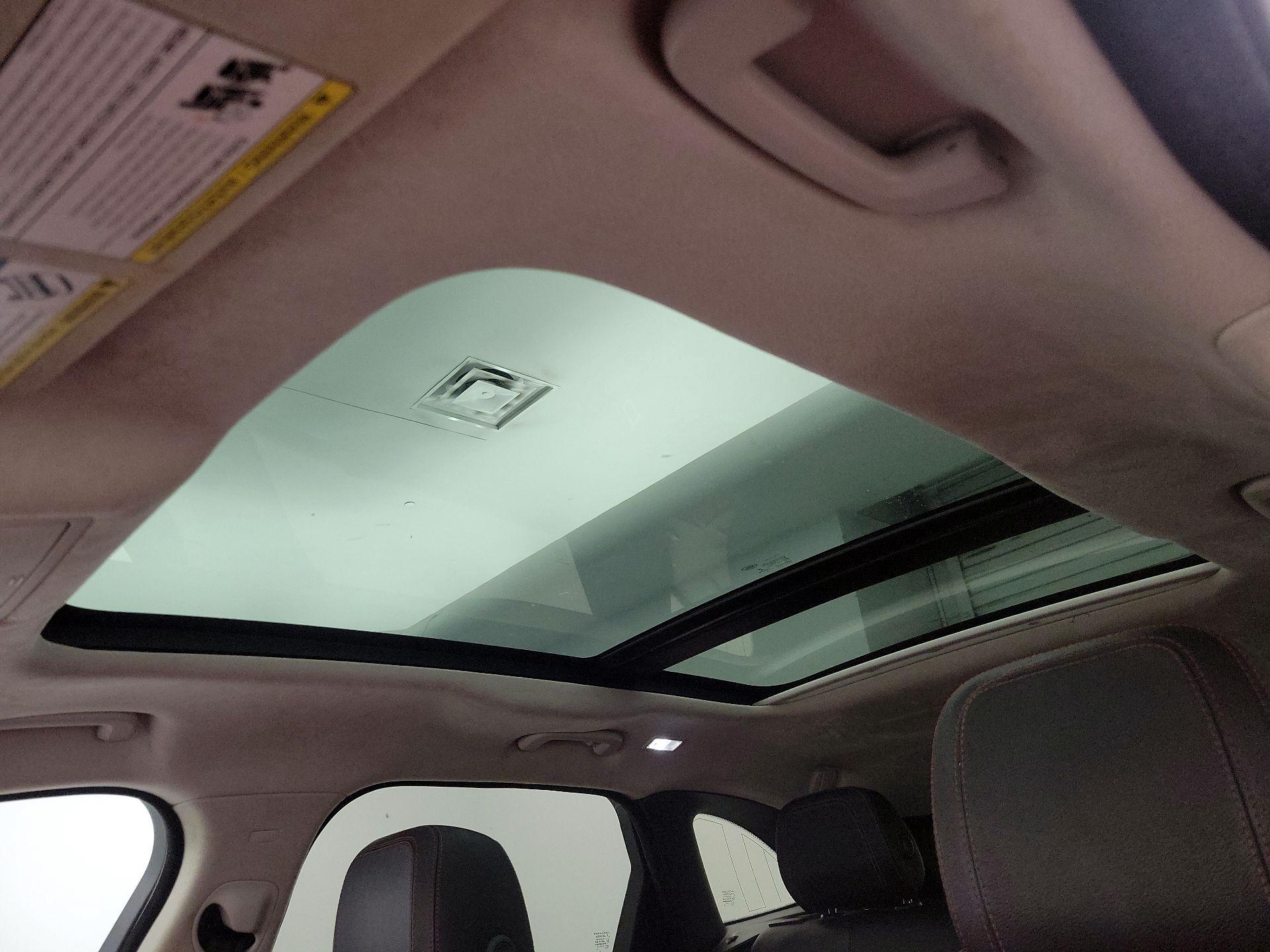 Thumbnail: 2020 Jaguar F-Pace - 20