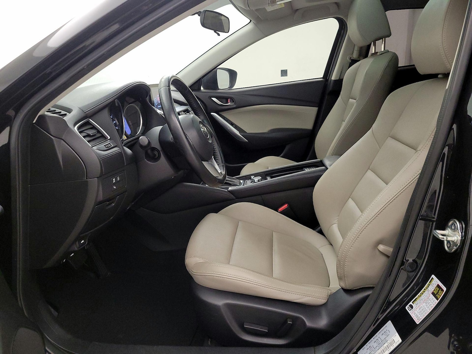 2016 Mazda MAZDA6 i Touring - Photo 12