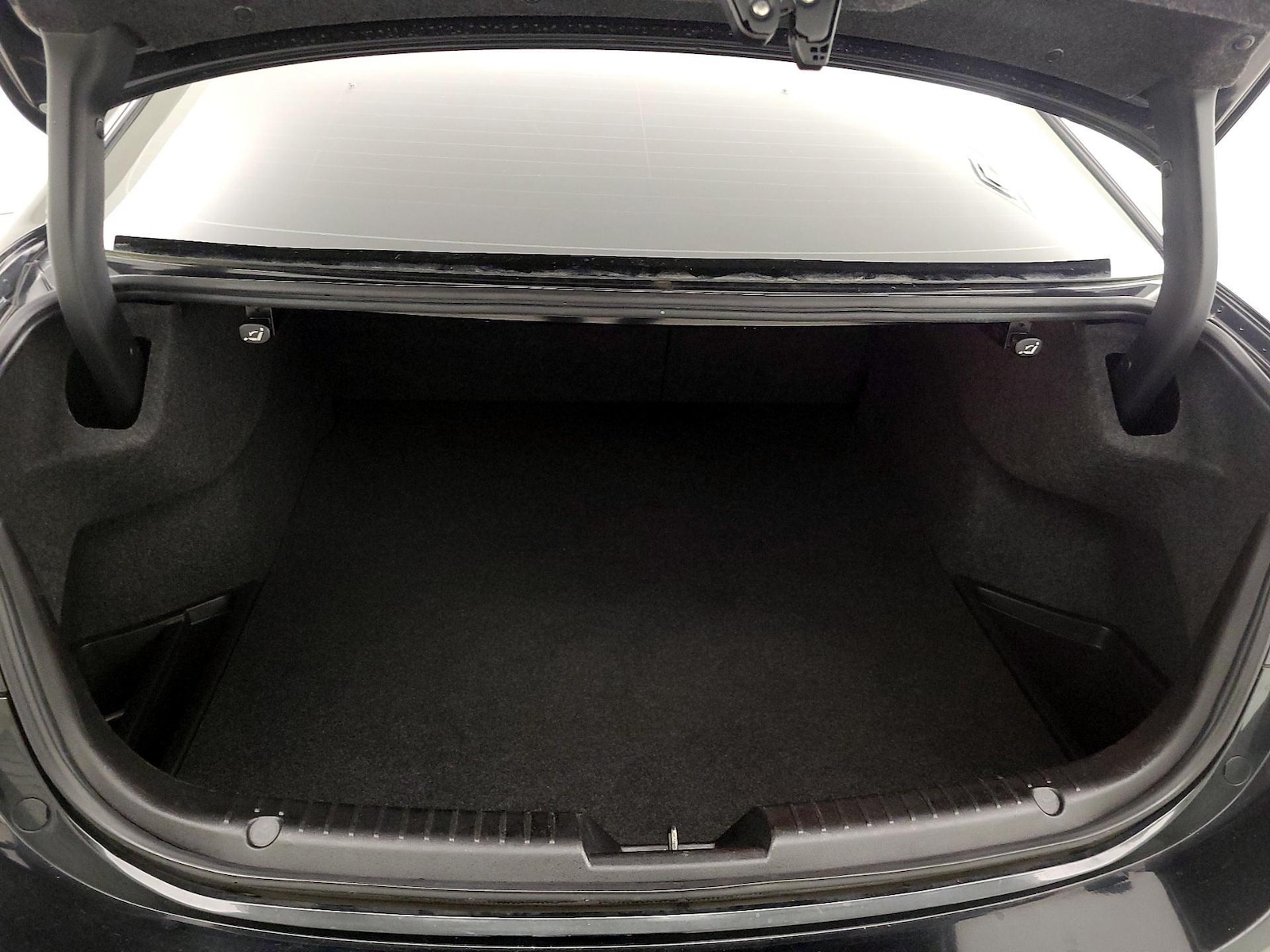 2016 Mazda MAZDA6 i Touring - Photo 23