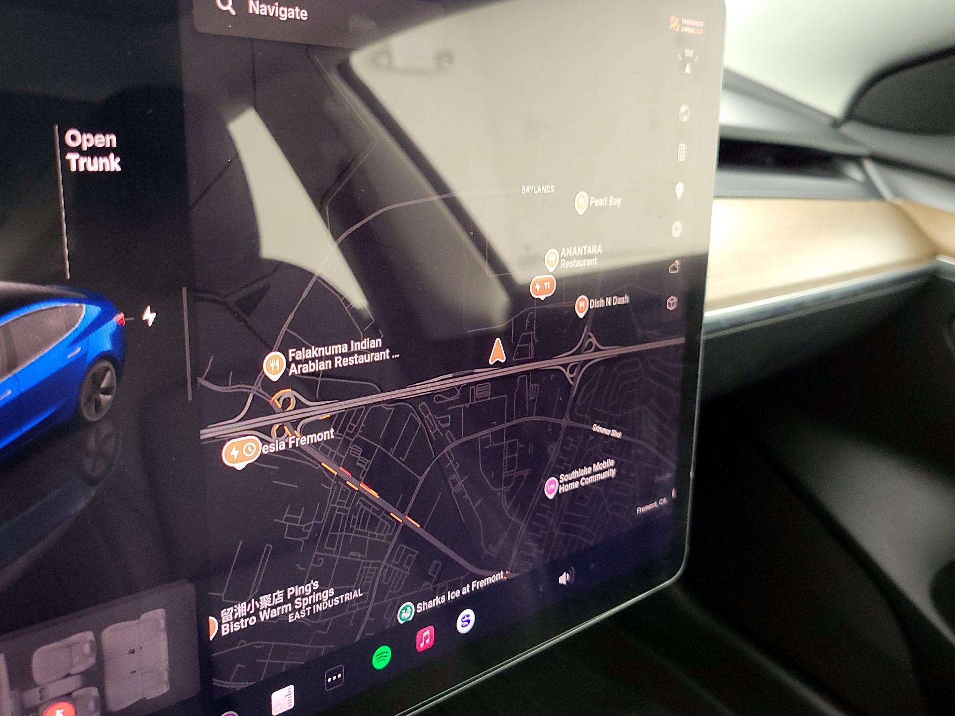 Thumbnail: 2023 Tesla Model 3 - 13