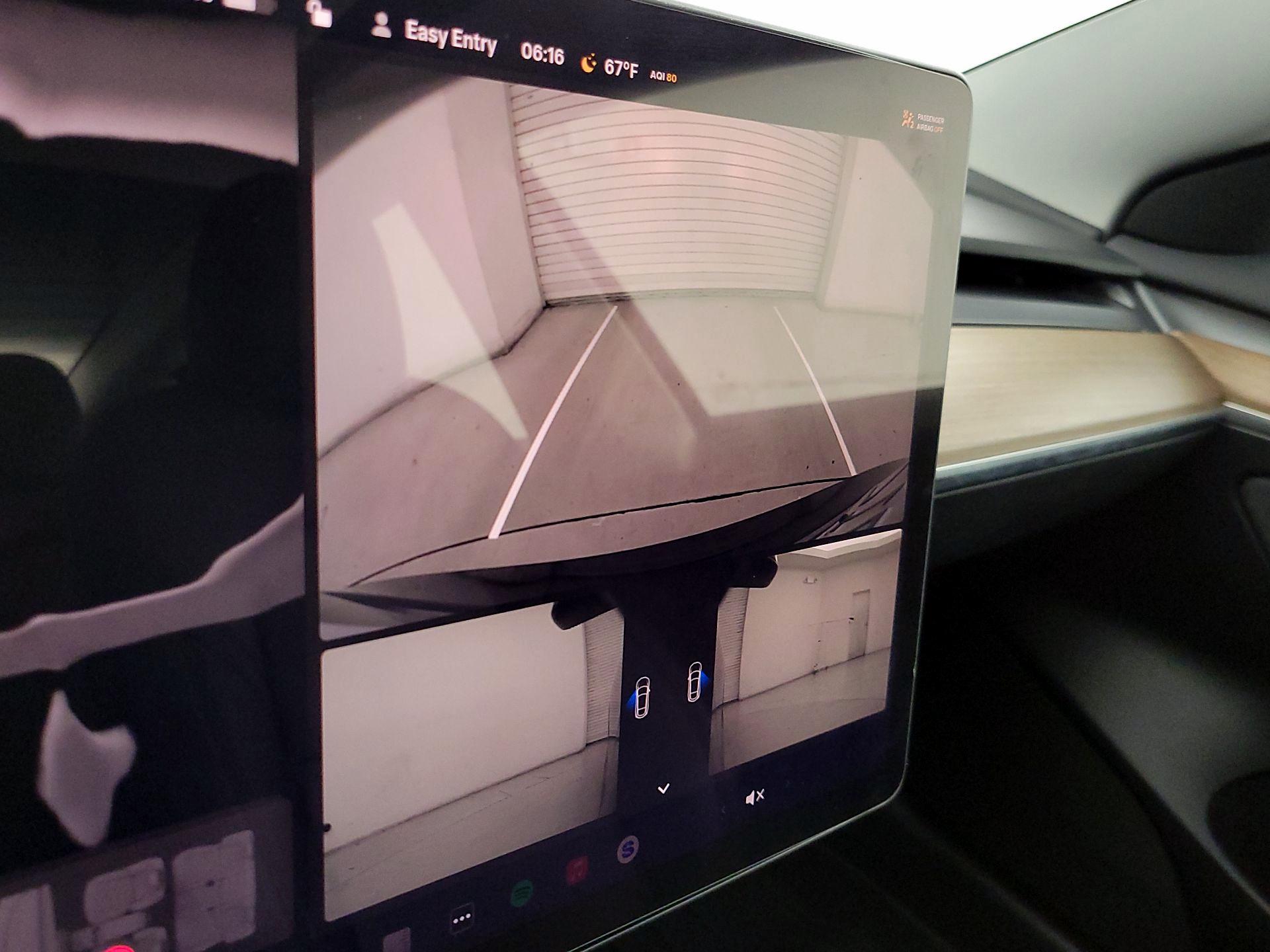 Thumbnail: 2023 Tesla Model 3 - 14