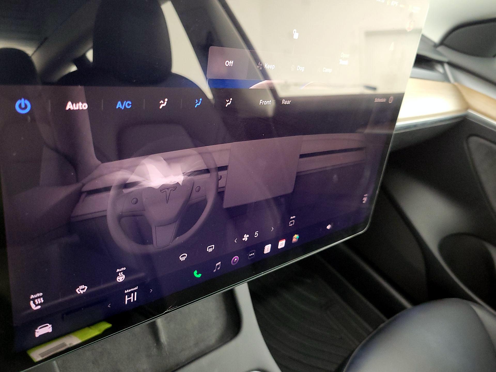 Thumbnail: 2023 Tesla Model 3 - 16