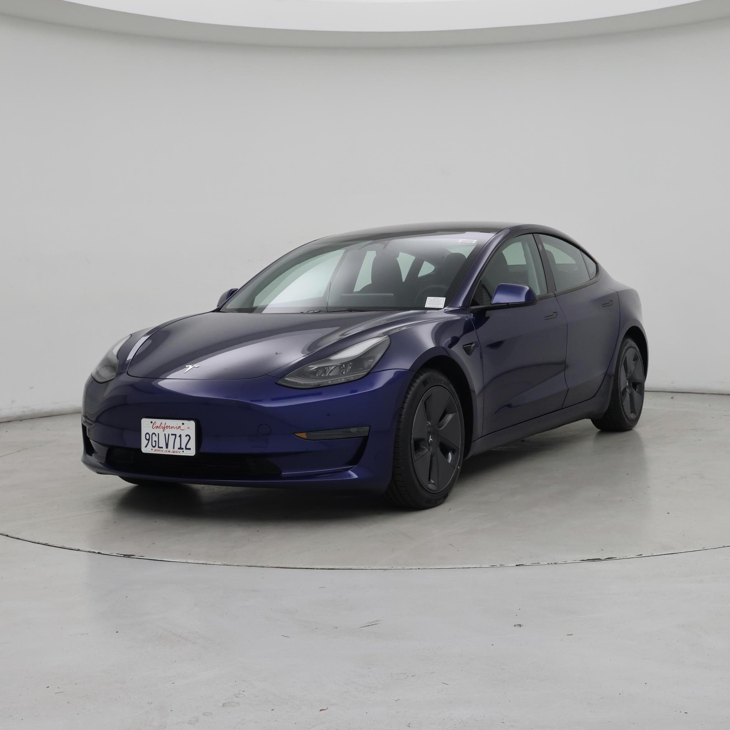 Thumbnail: 2023 Tesla Model 3 - 4