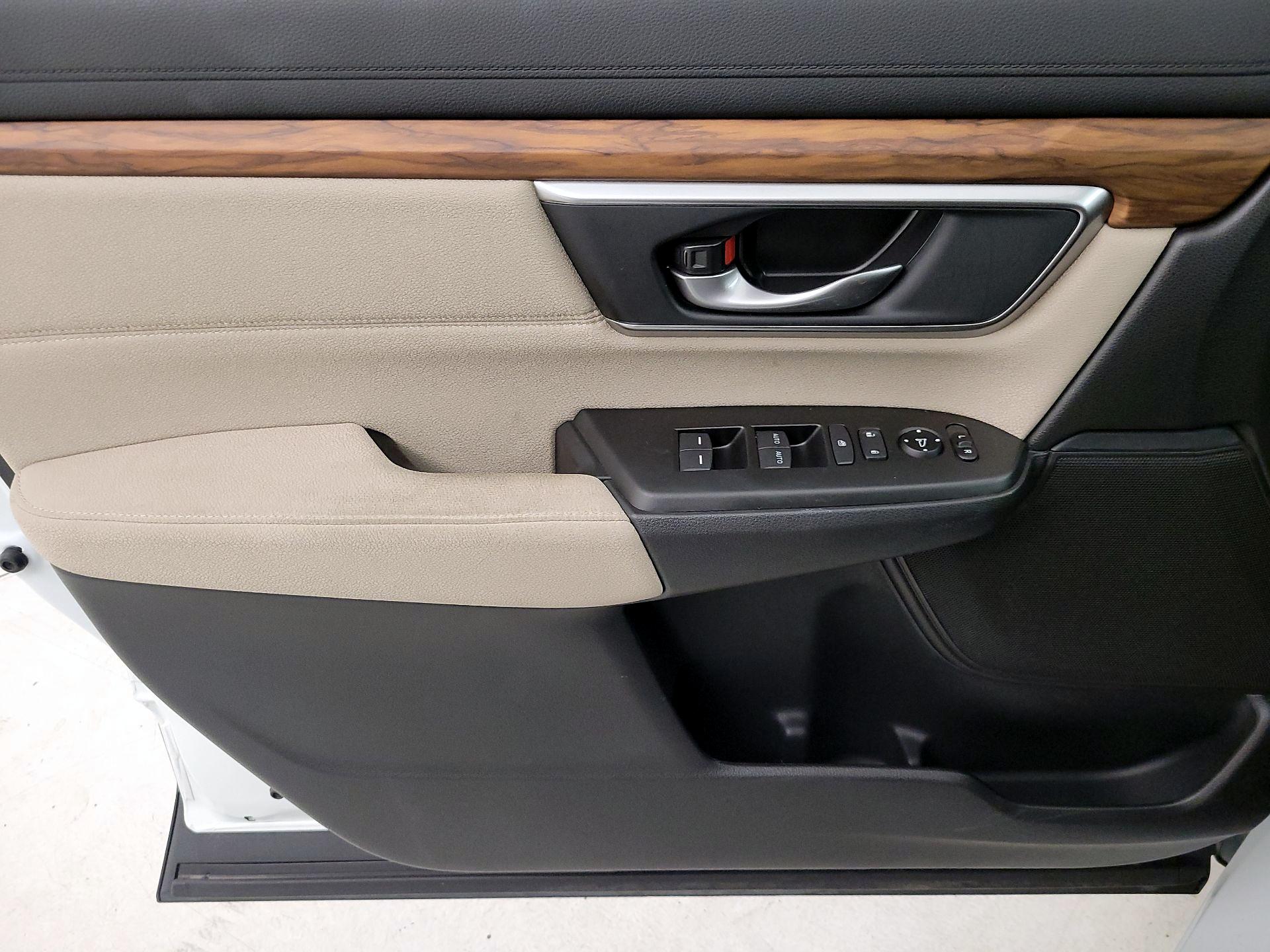 Thumbnail: 2019 Honda CR-V - 12