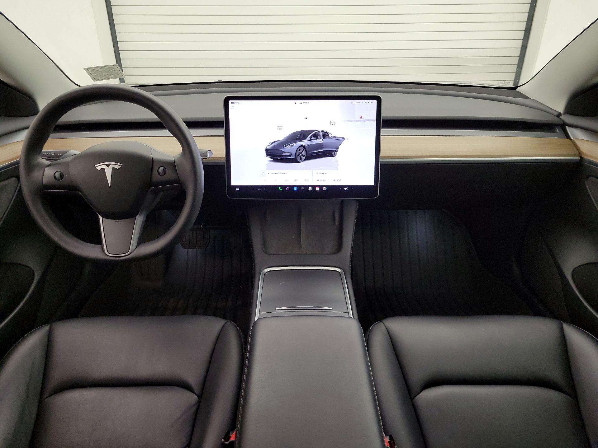 Thumbnail: 2022 Tesla Model 3 - 9