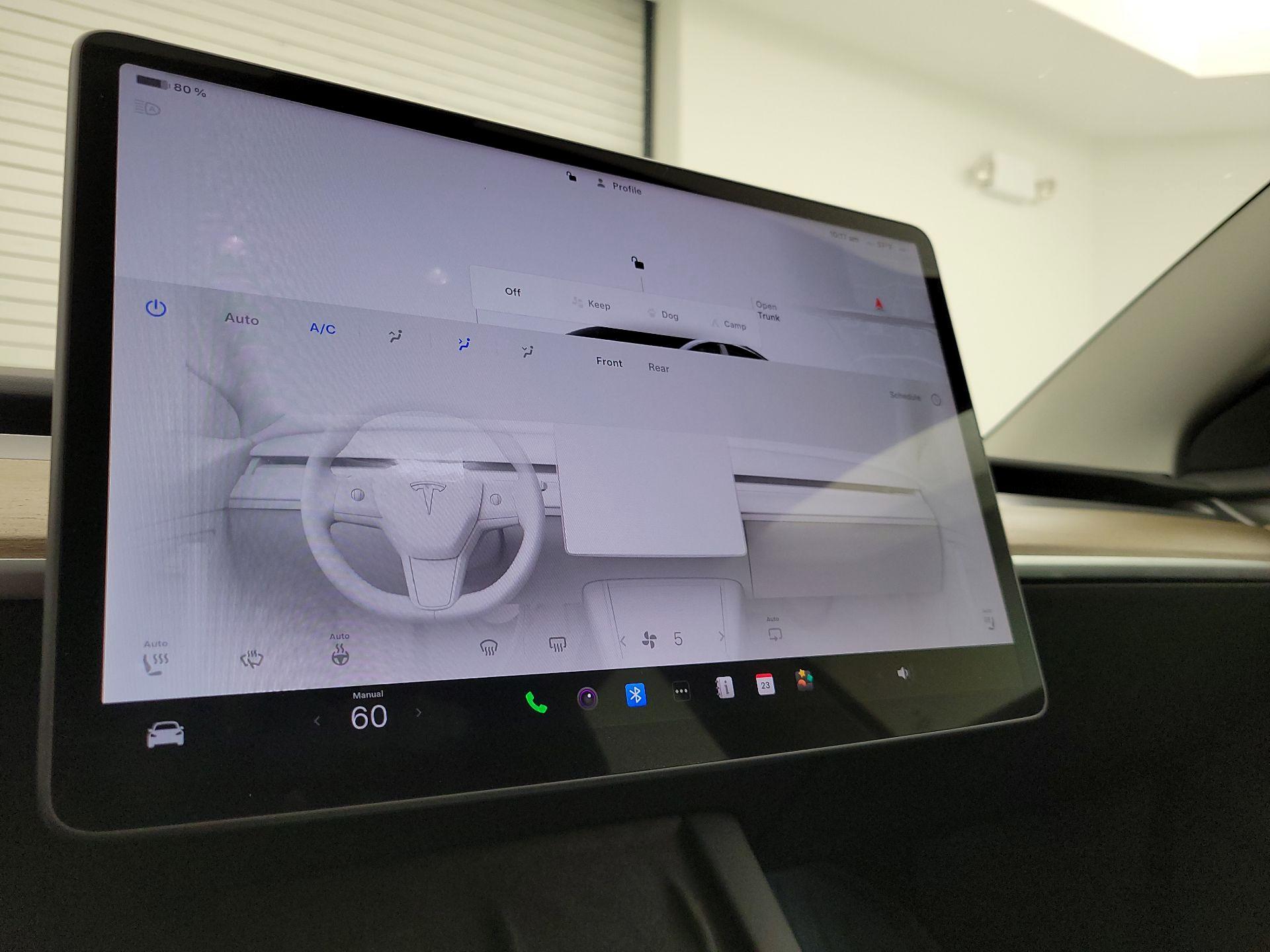 Thumbnail: 2022 Tesla Model 3 - 16