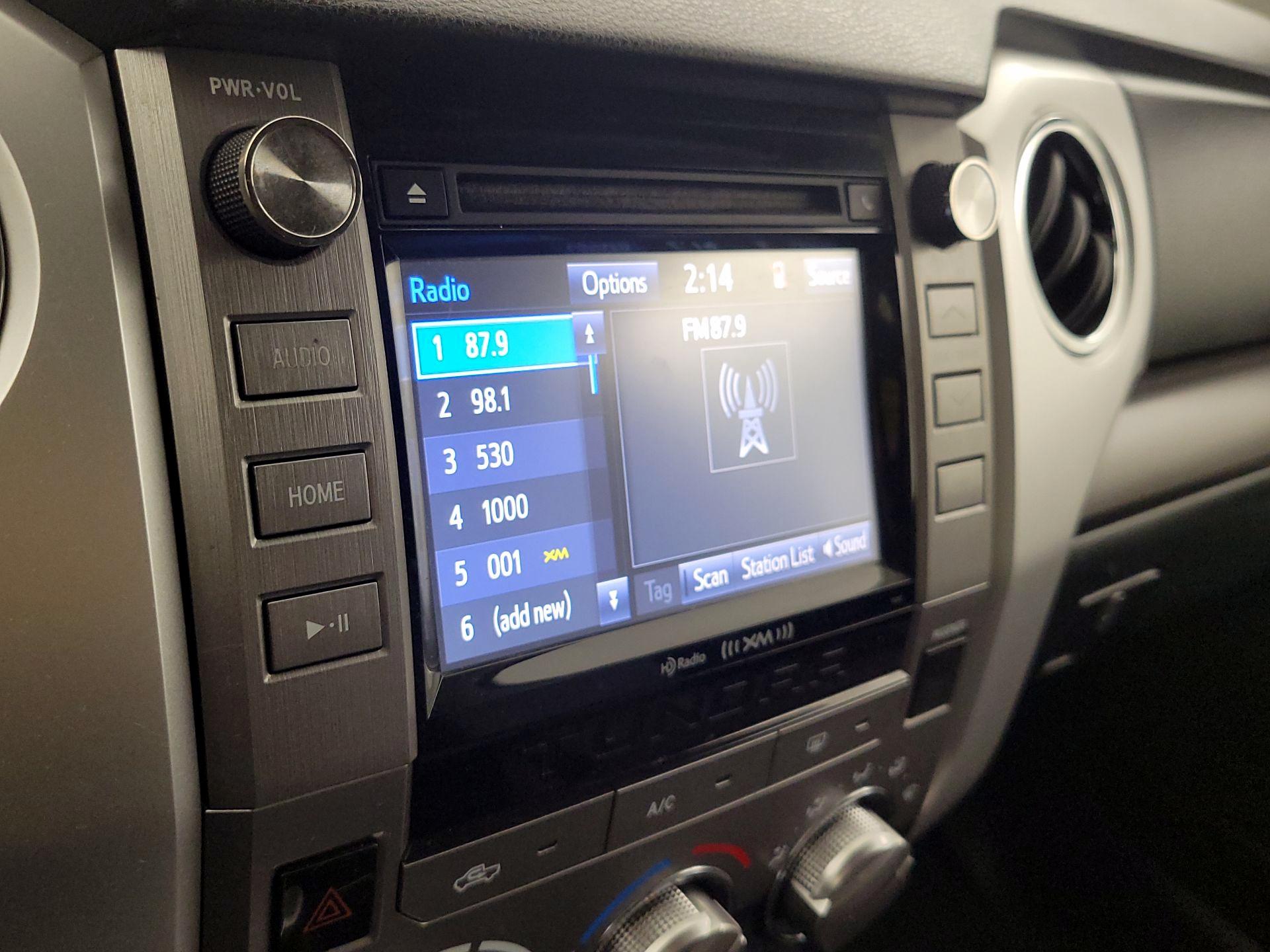 Thumbnail: 2016 Toyota Tundra - 15