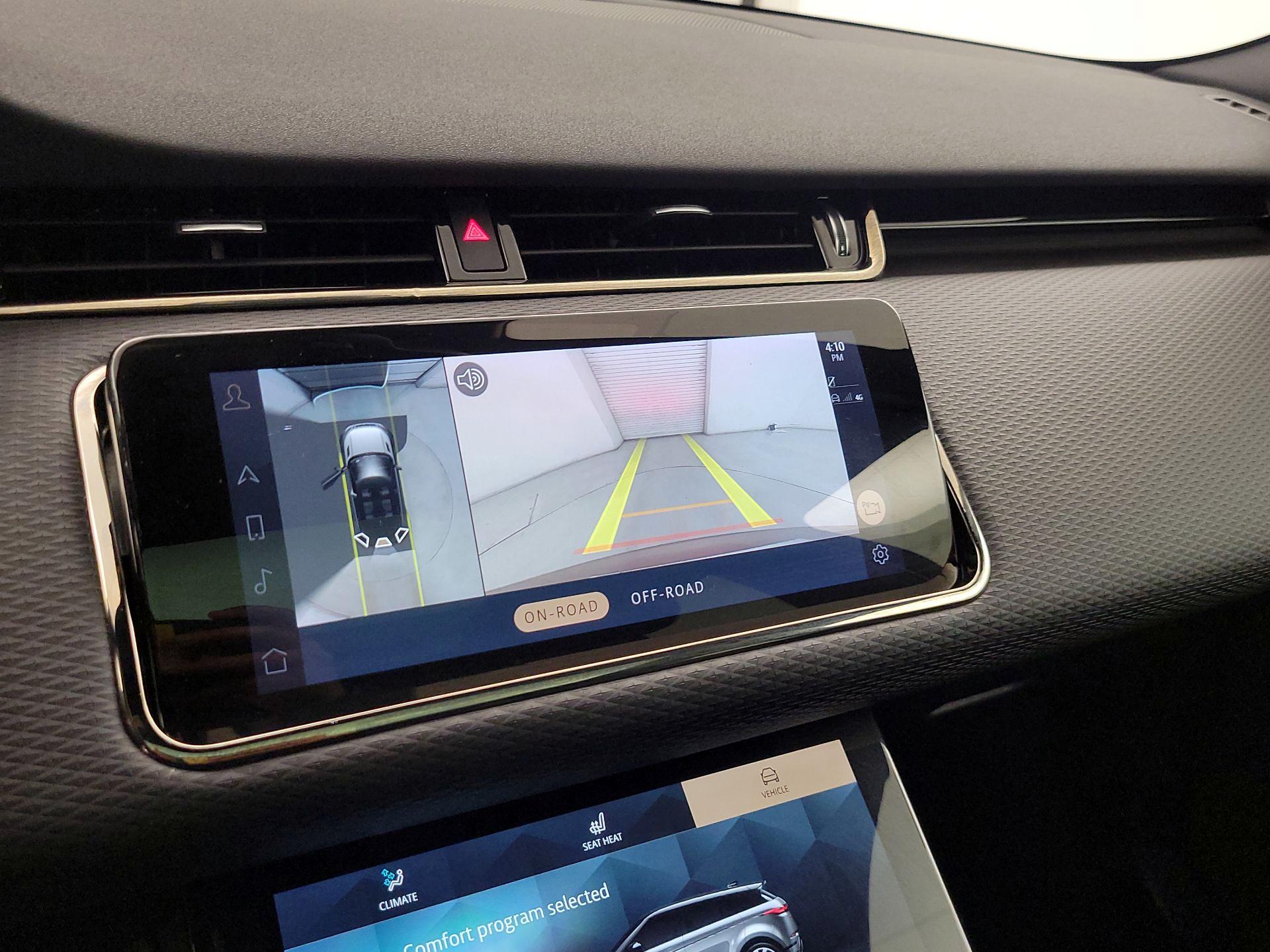 Thumbnail: 2021 Land Rover Range Rover Evoque - 14