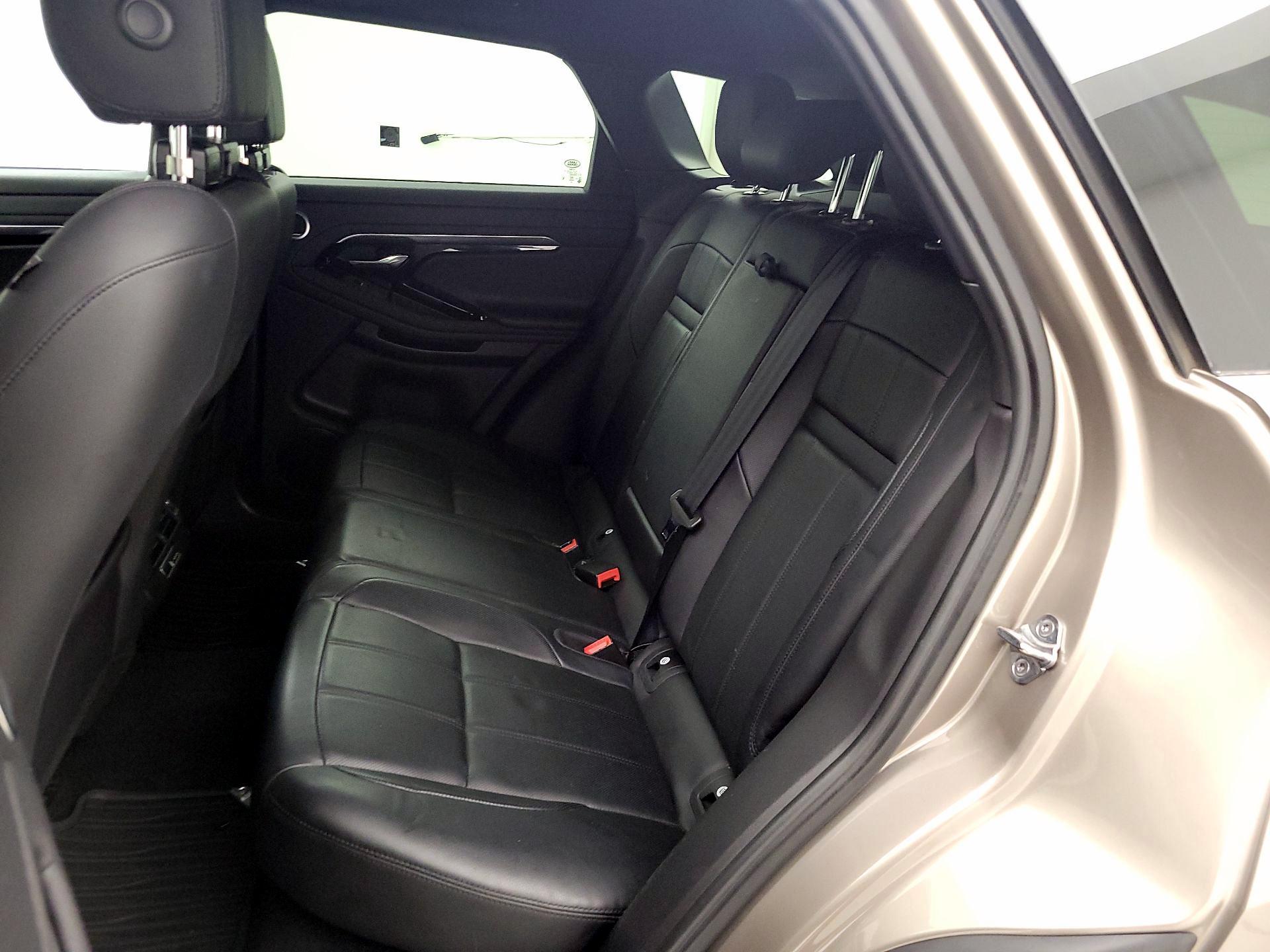 Thumbnail: 2021 Land Rover Range Rover Evoque - 19