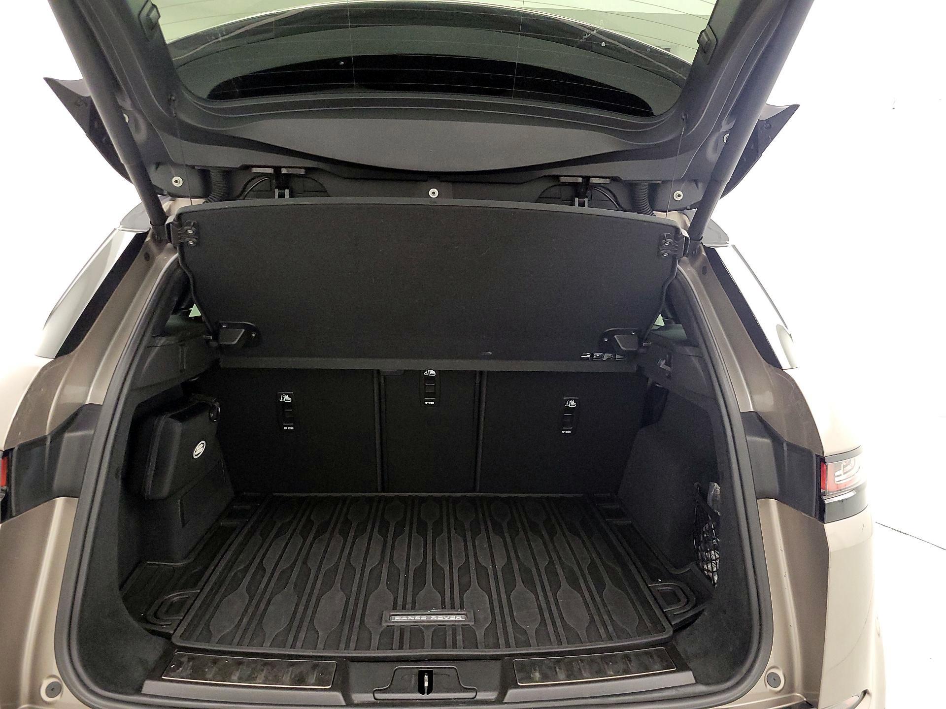 Thumbnail: 2021 Land Rover Range Rover Evoque - 20