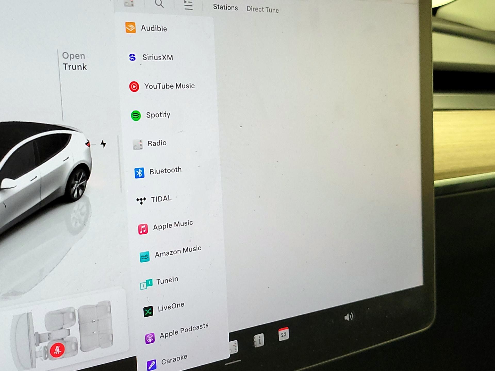 Thumbnail: 2023 Tesla Model Y - 15