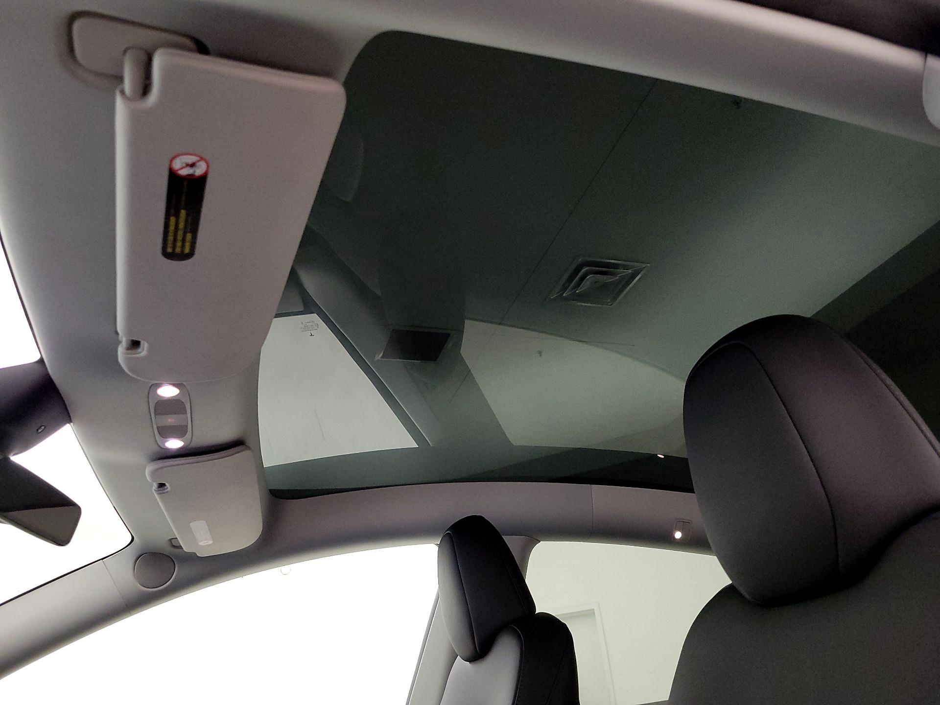 Thumbnail: 2023 Tesla Model Y - 19