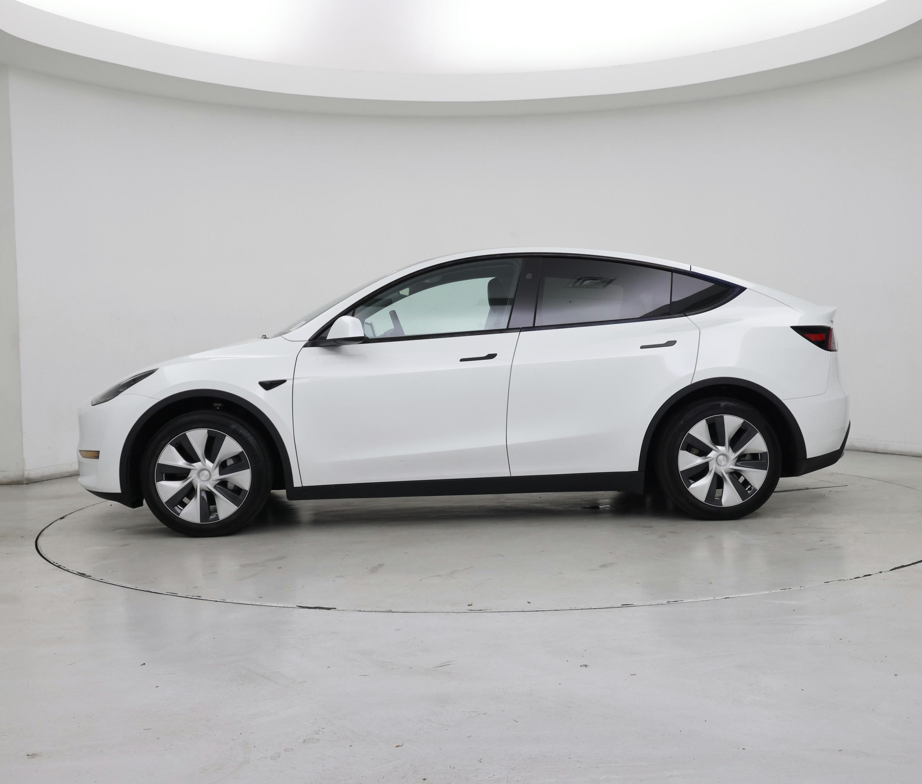 Thumbnail: 2023 Tesla Model Y - 3