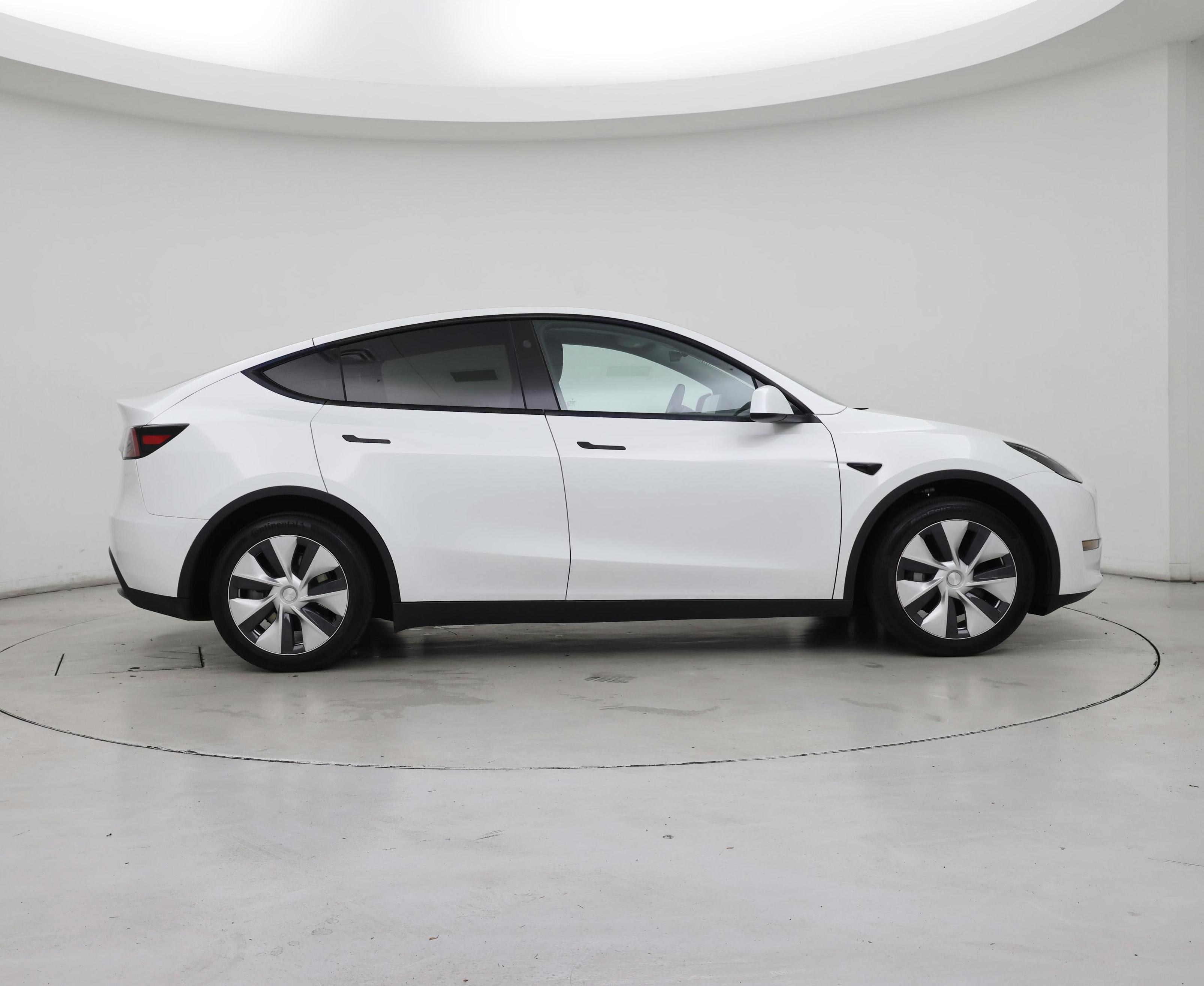 Thumbnail: 2023 Tesla Model Y - 7