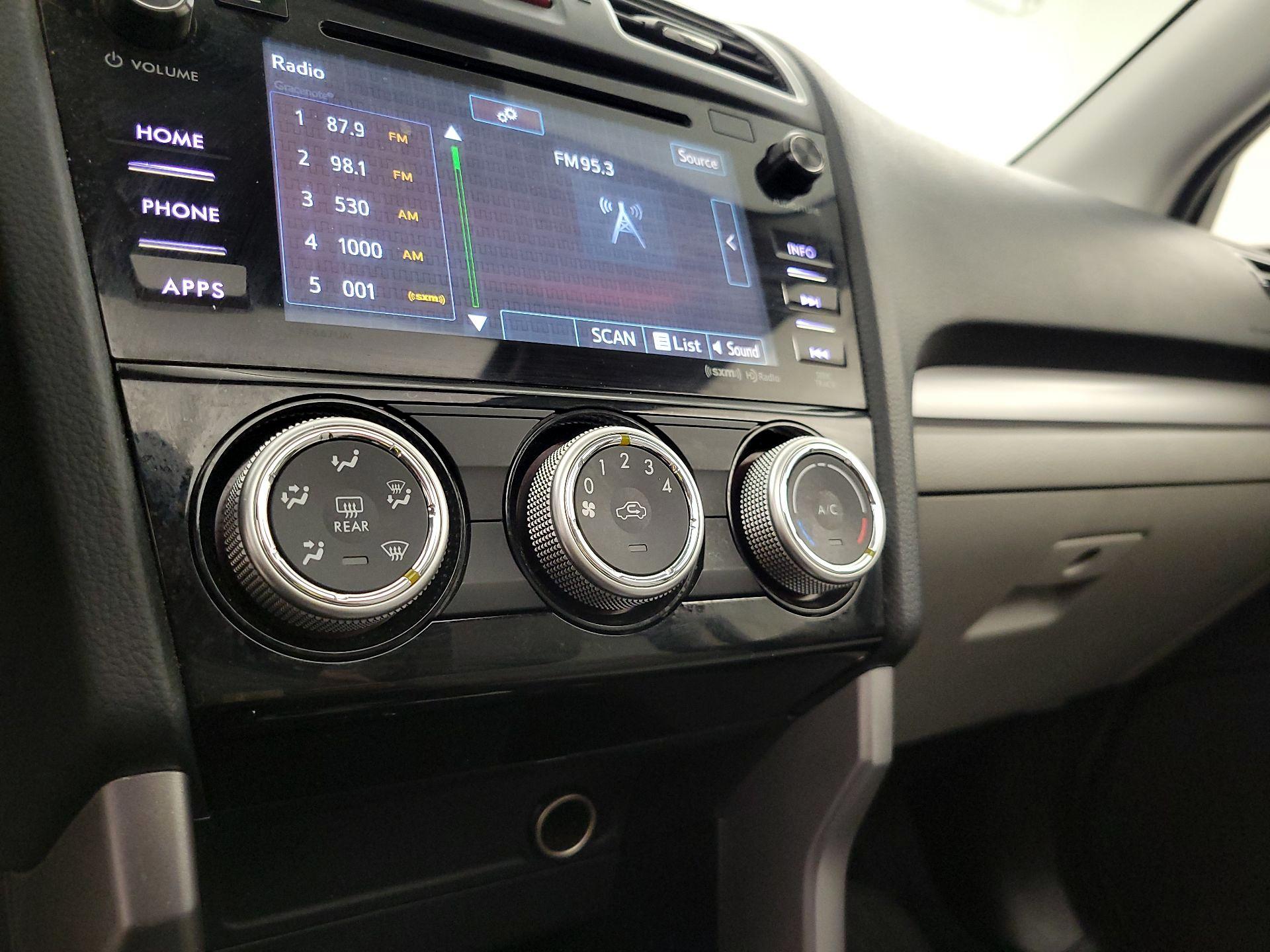 Thumbnail: 2016 Subaru Forester - 16