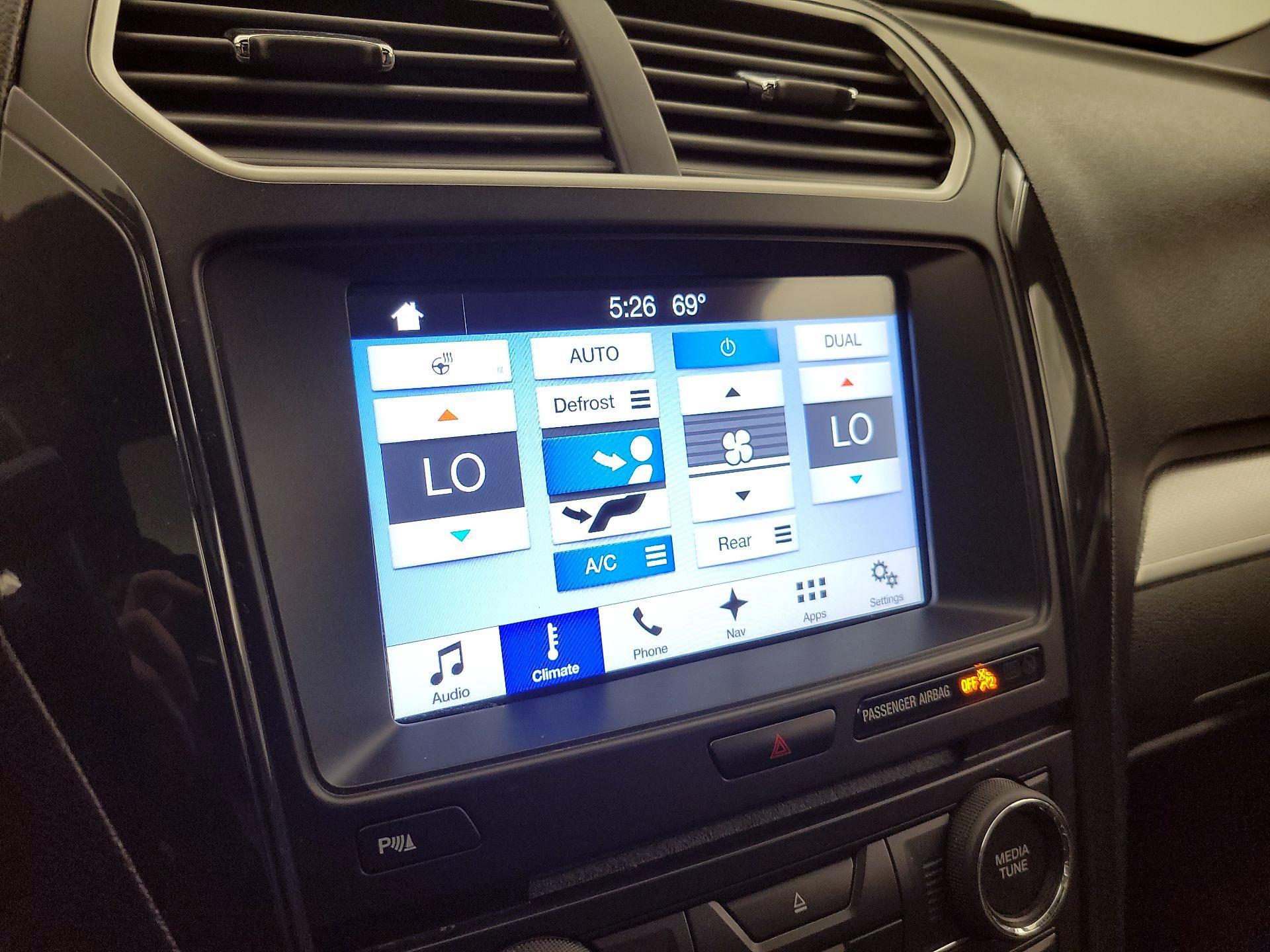 Thumbnail: 2017 Ford Explorer - 17