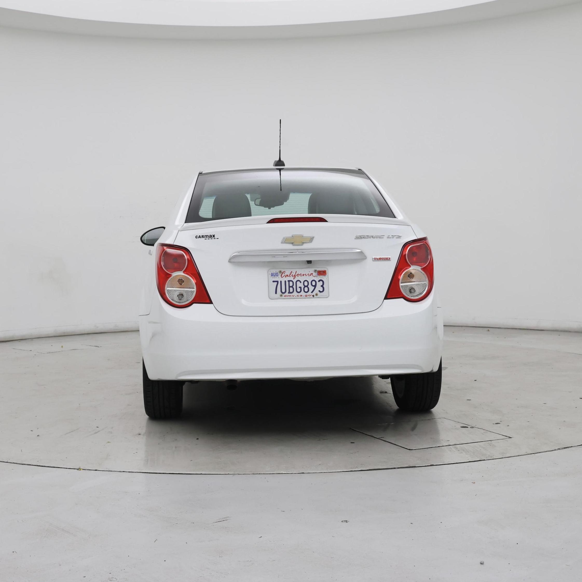 Thumbnail: 2016 Chevrolet Sonic - 6