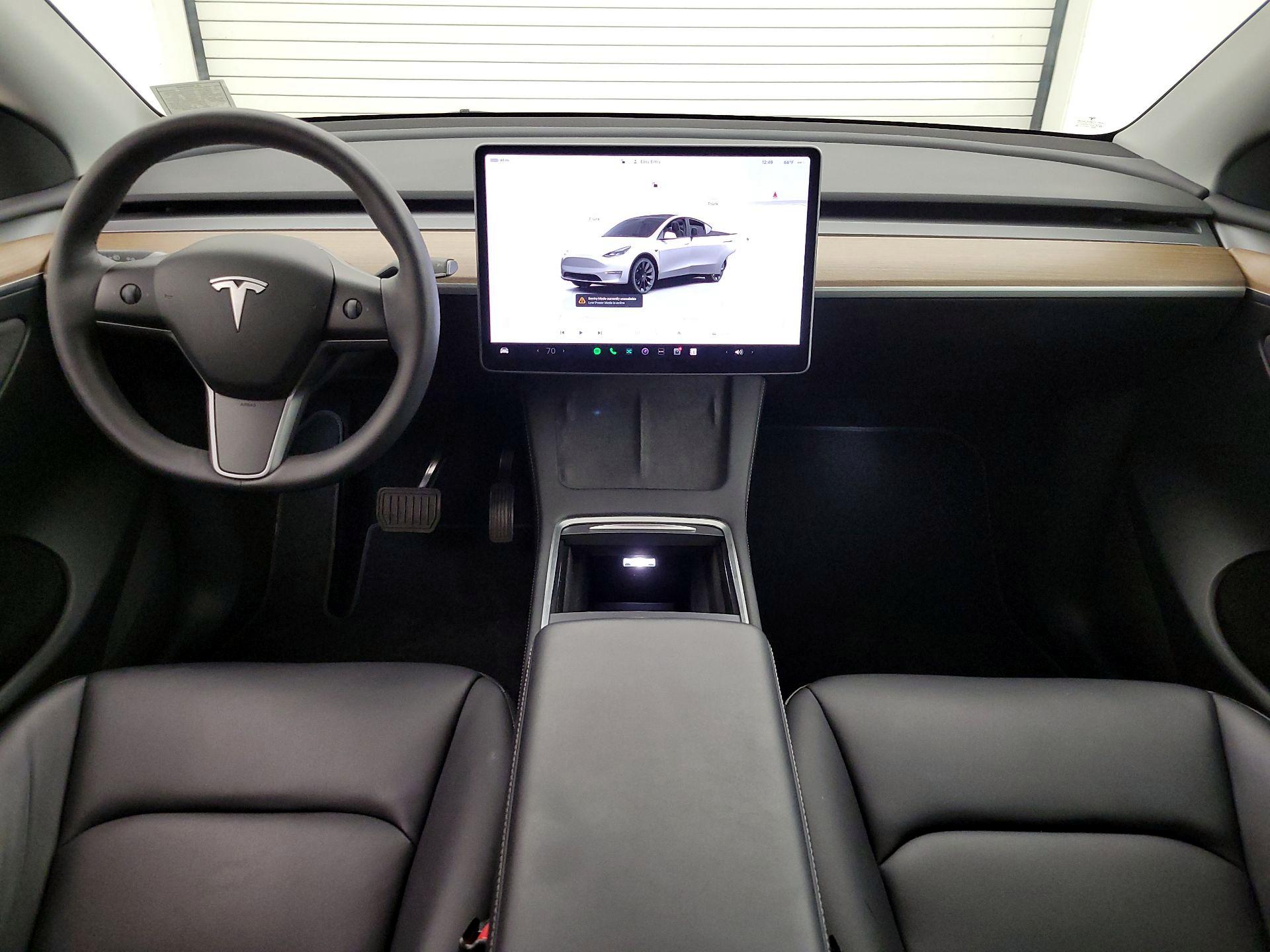 Thumbnail: 2023 Tesla Model Y - 9