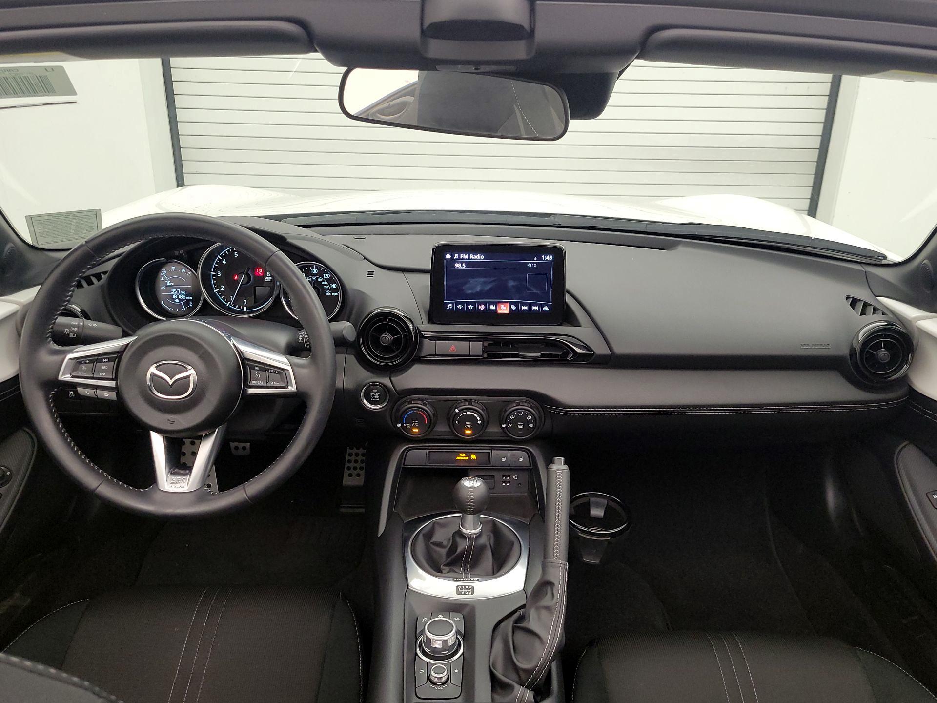 Thumbnail: 2023 Mazda MX-5 Miata - 9