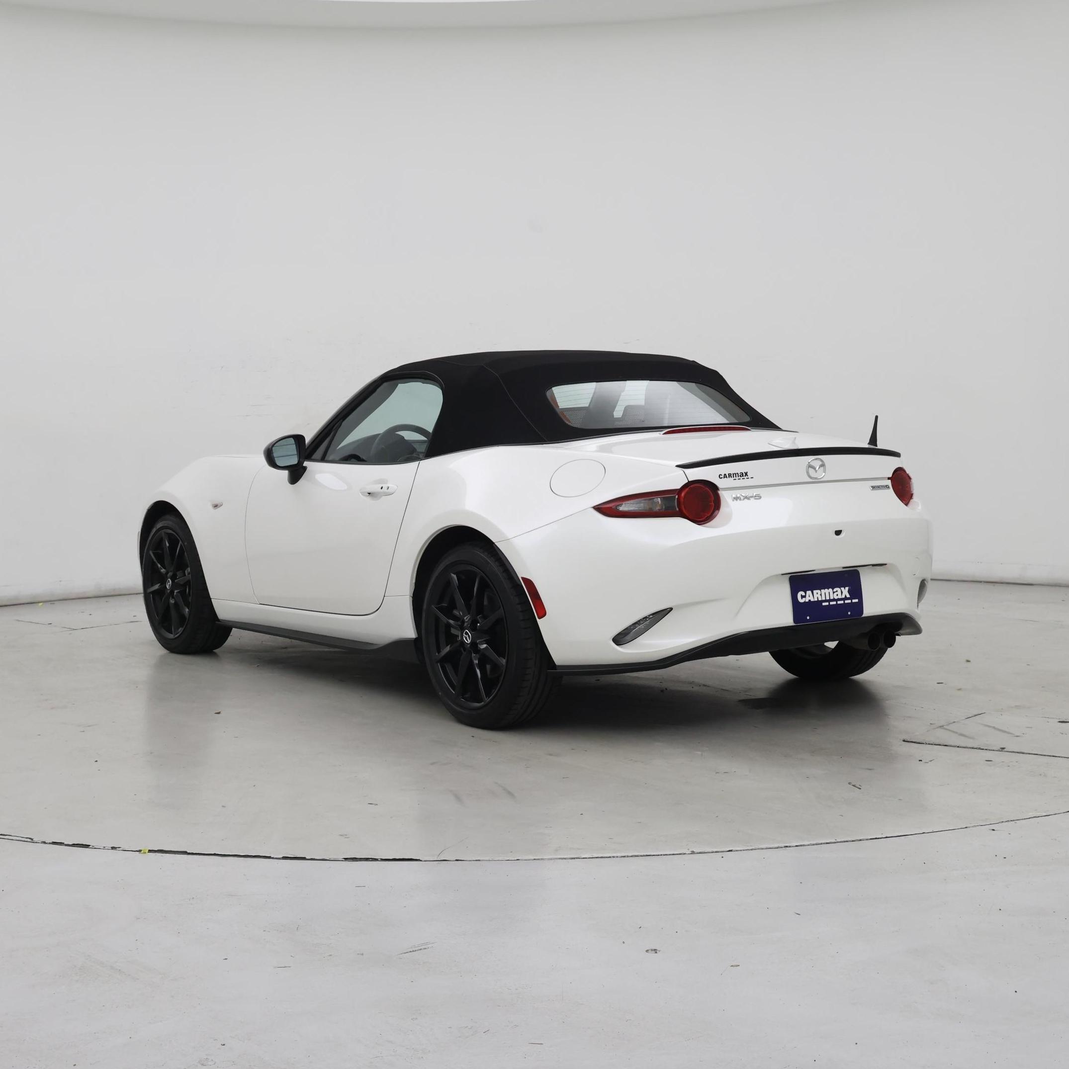 Thumbnail: 2023 Mazda MX-5 Miata - 2