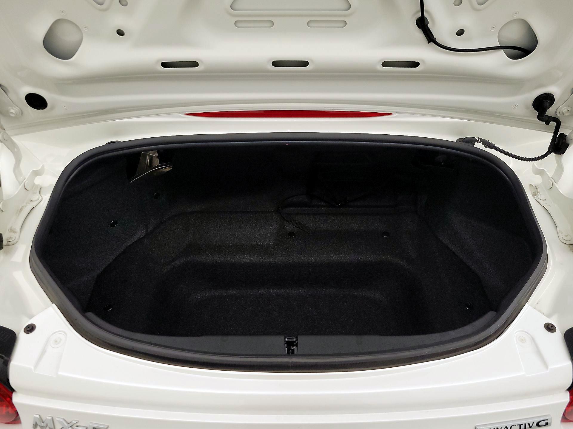 Thumbnail: 2023 Mazda MX-5 Miata - 19