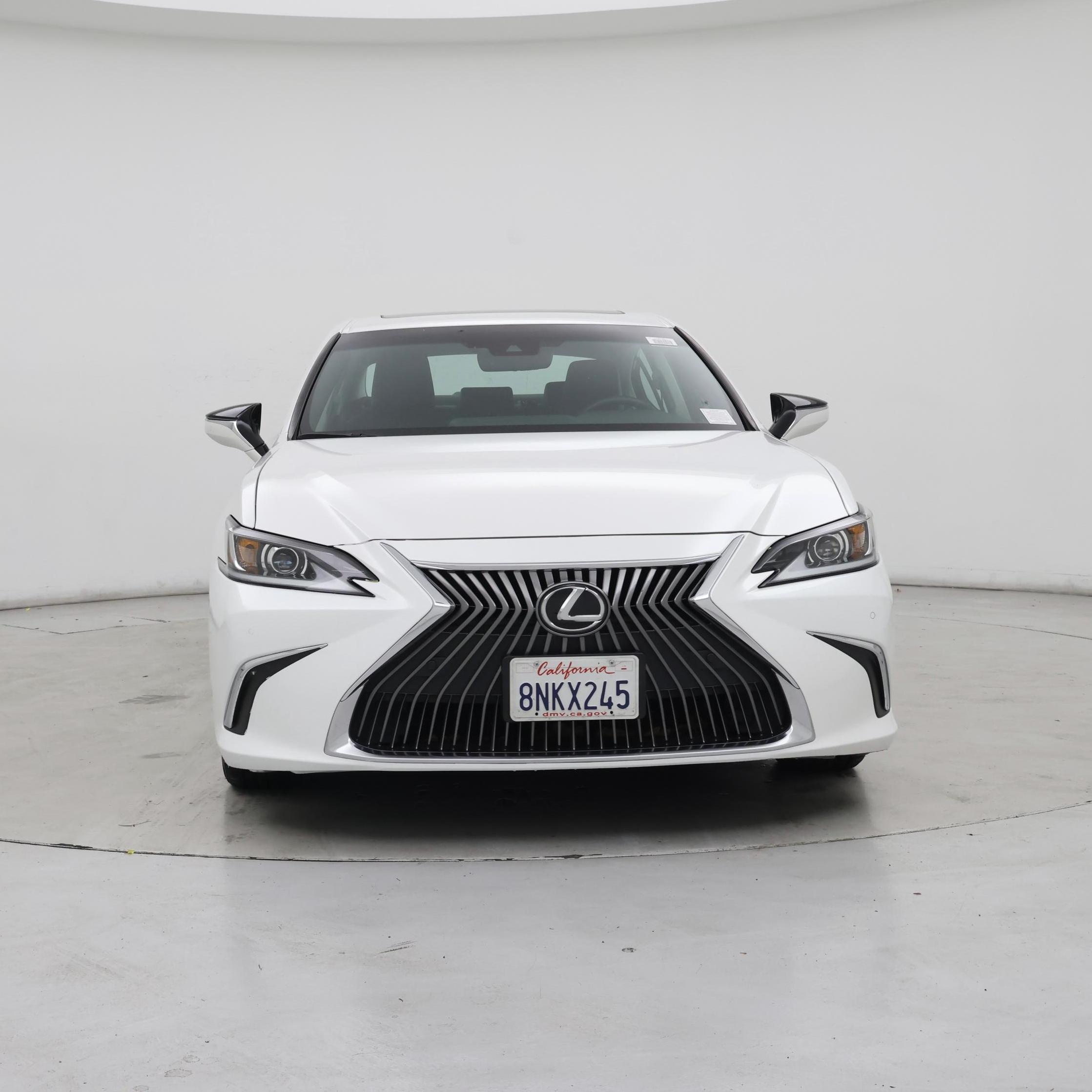 Thumbnail: 2020 Lexus ES - 5
