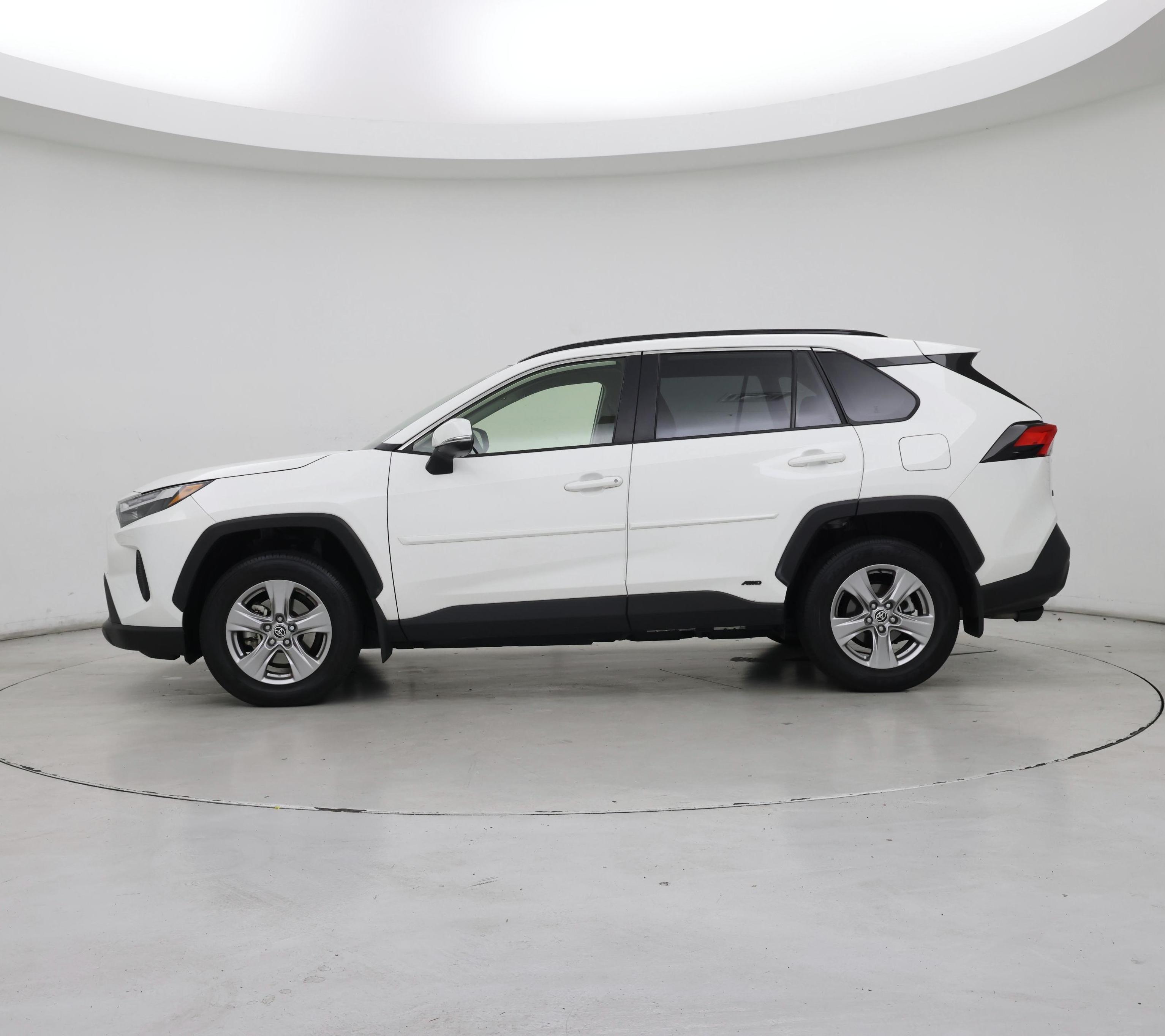 Thumbnail: 2024 Toyota RAV4 - 3