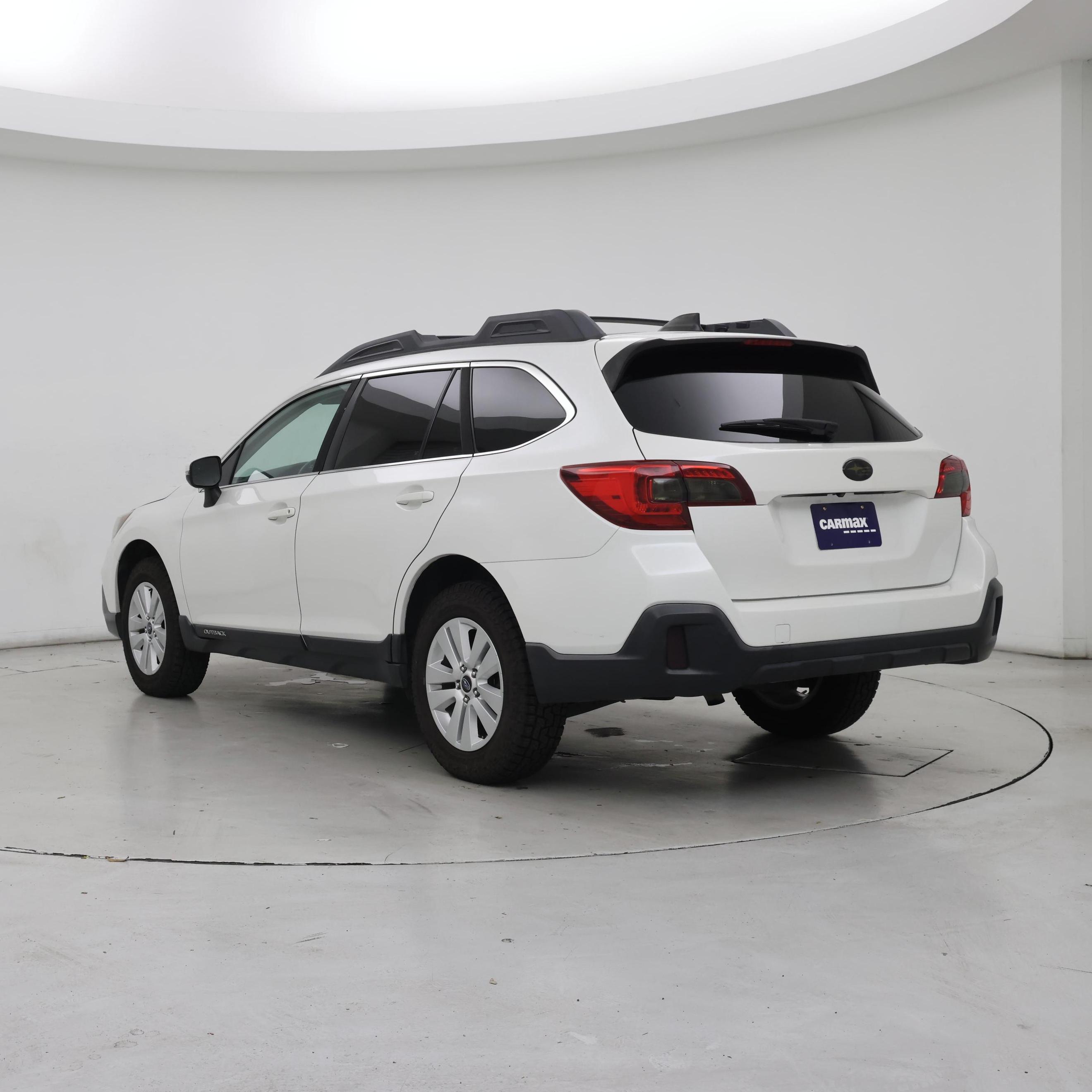 Thumbnail: 2018 Subaru Outback - 2