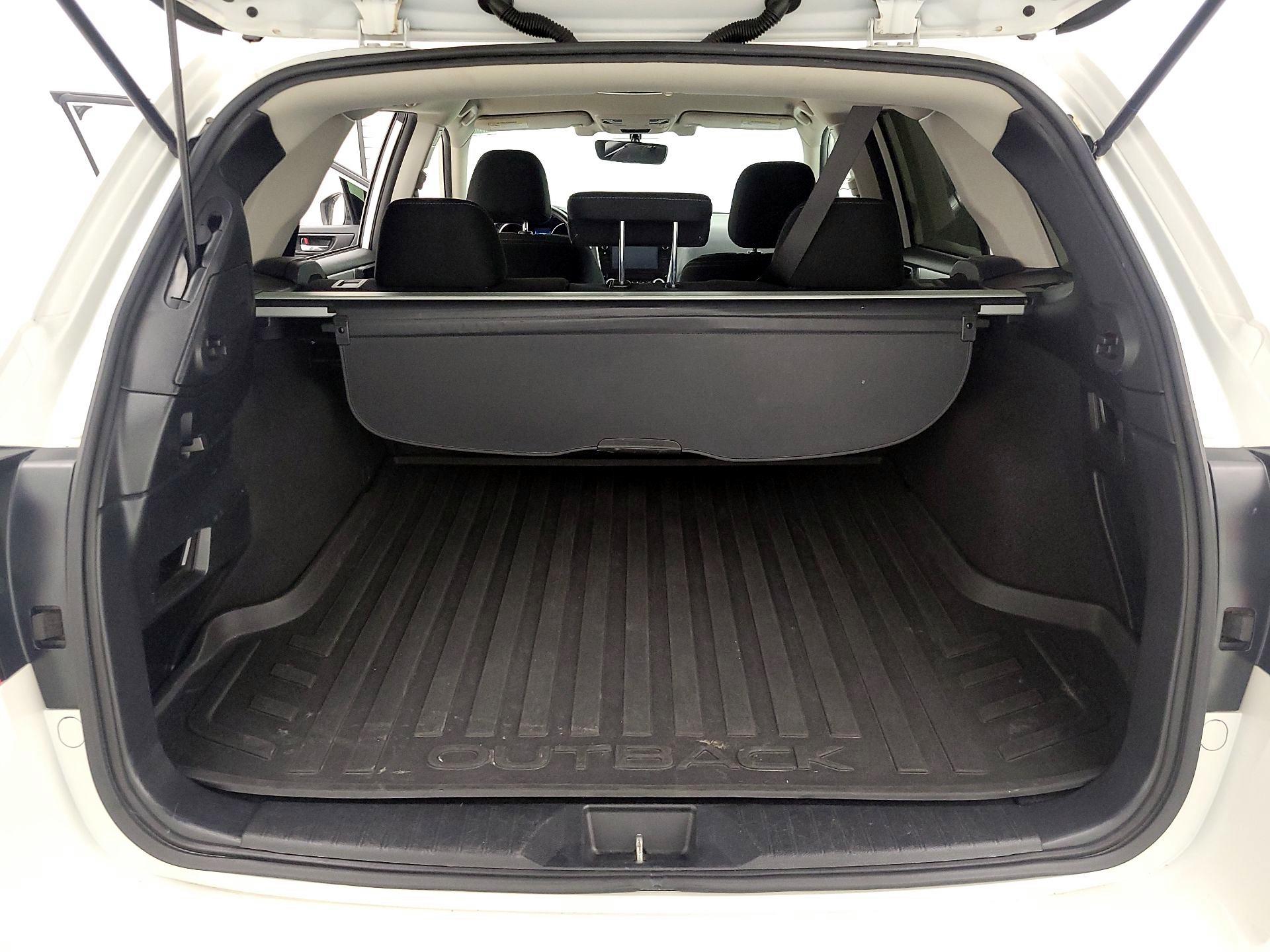 Thumbnail: 2018 Subaru Outback - 20