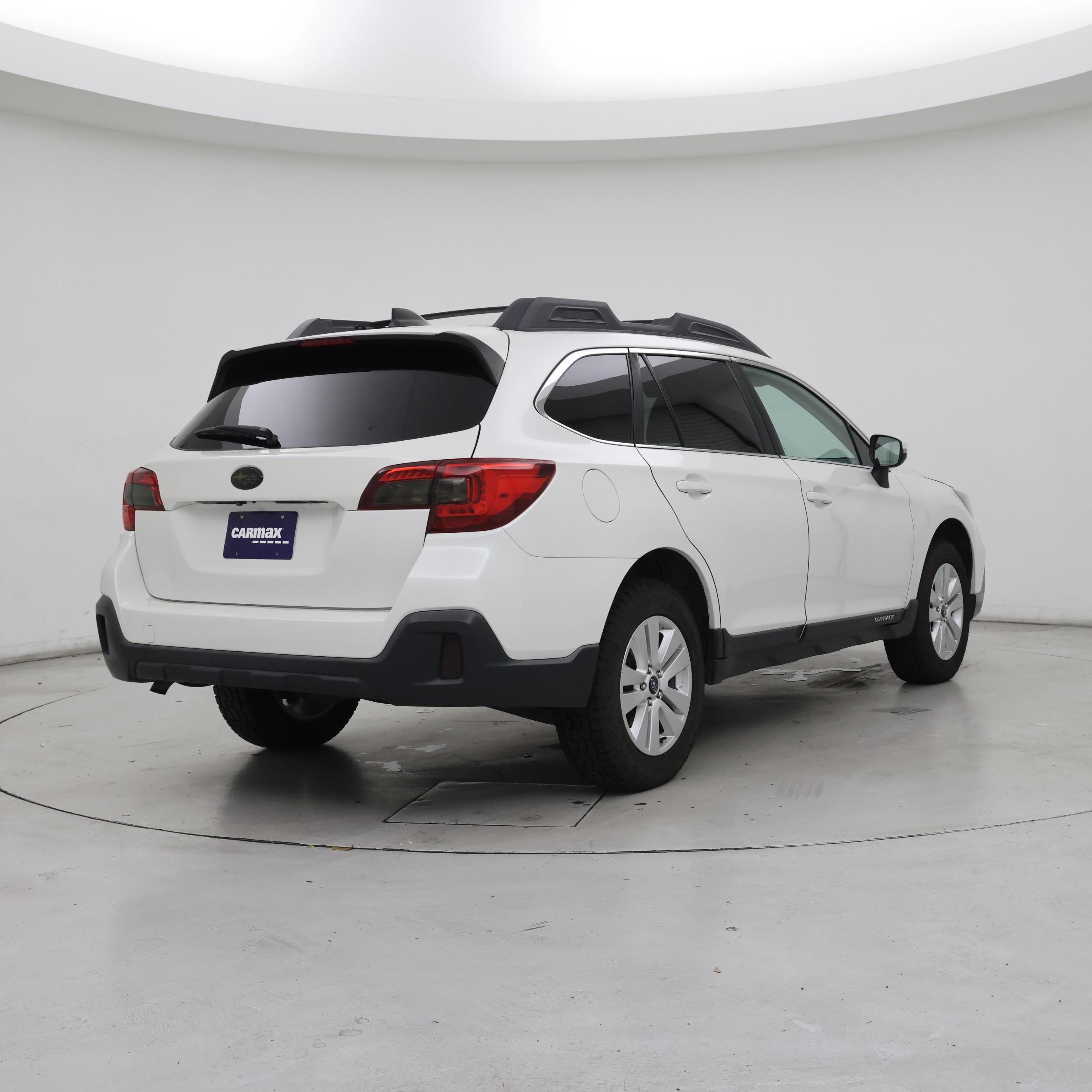 Thumbnail: 2018 Subaru Outback - 8