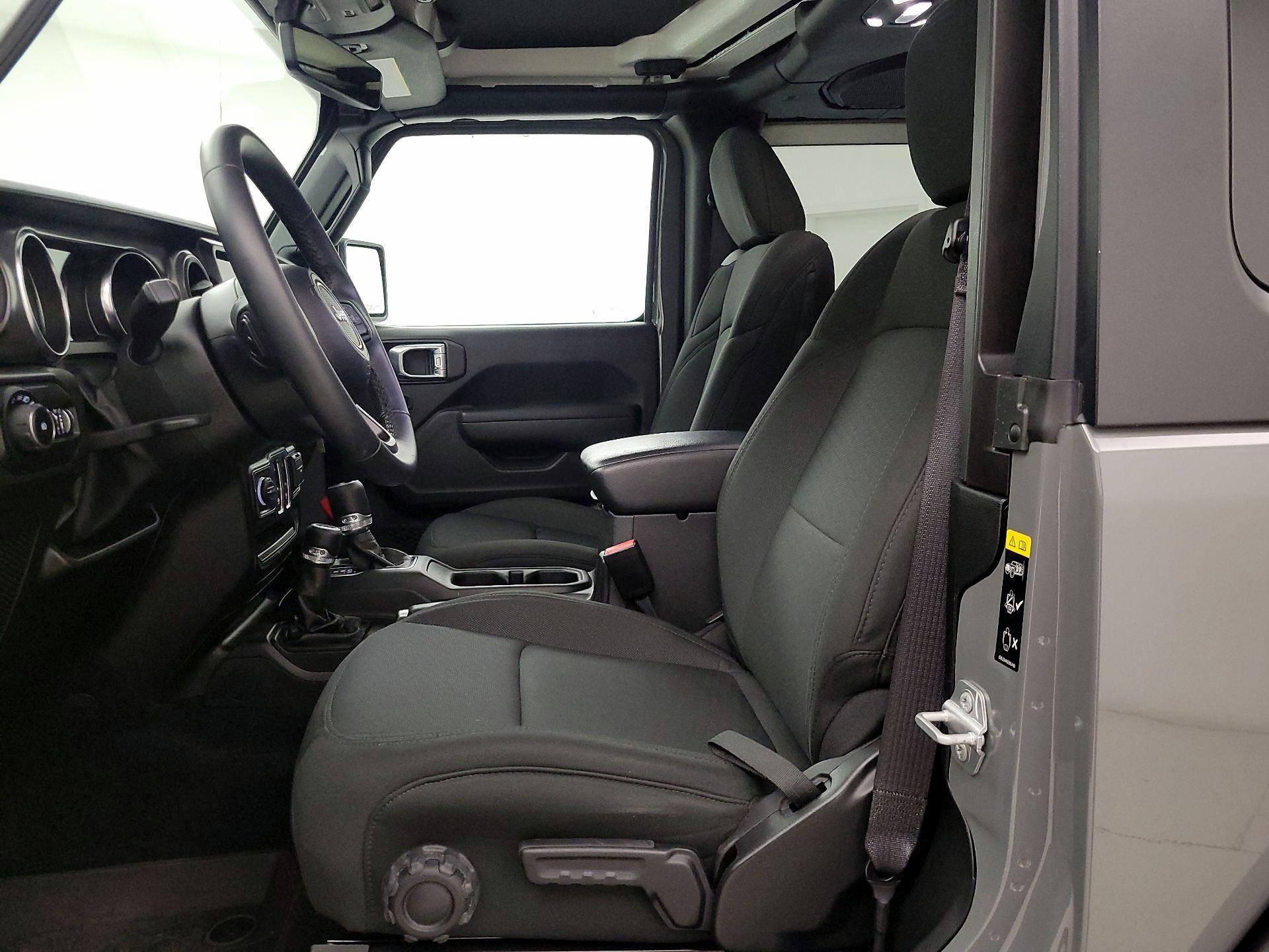 Thumbnail: 2022 Jeep Wrangler - 11