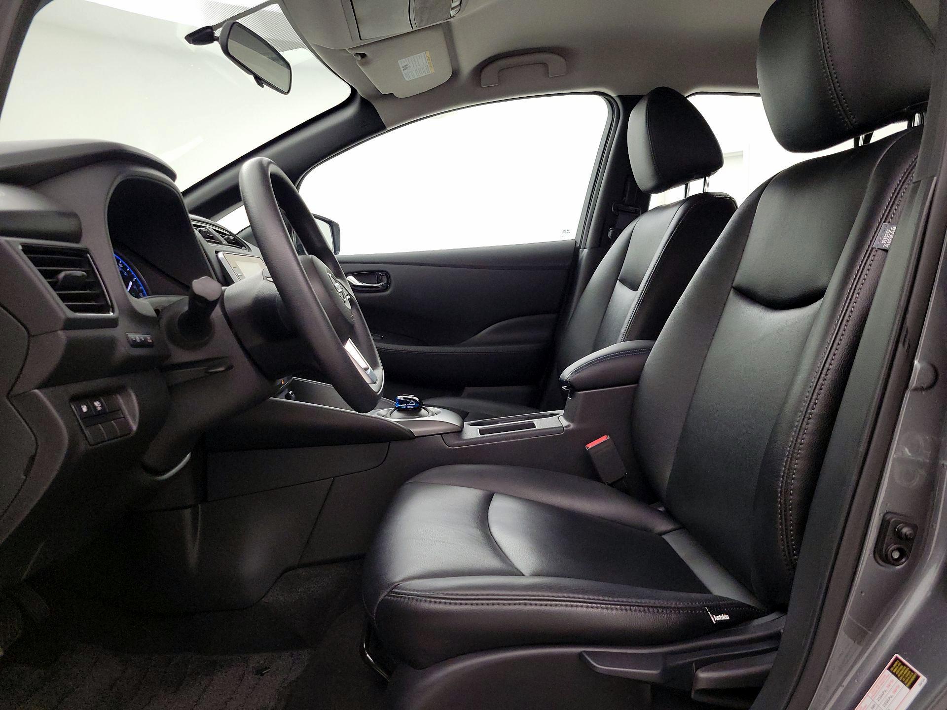 Thumbnail: 2019 Nissan Leaf - 11