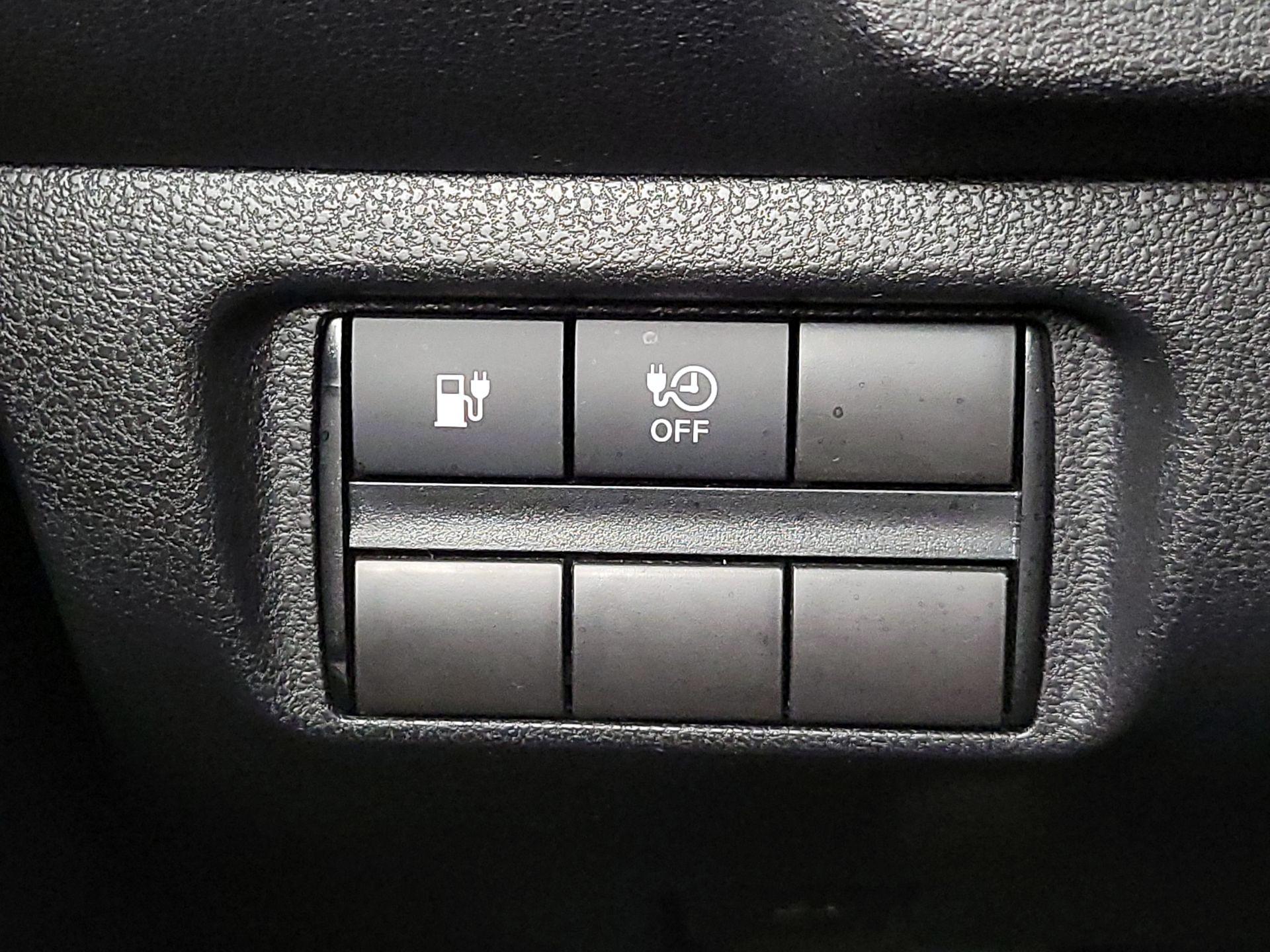 Thumbnail: 2019 Nissan Leaf - 13