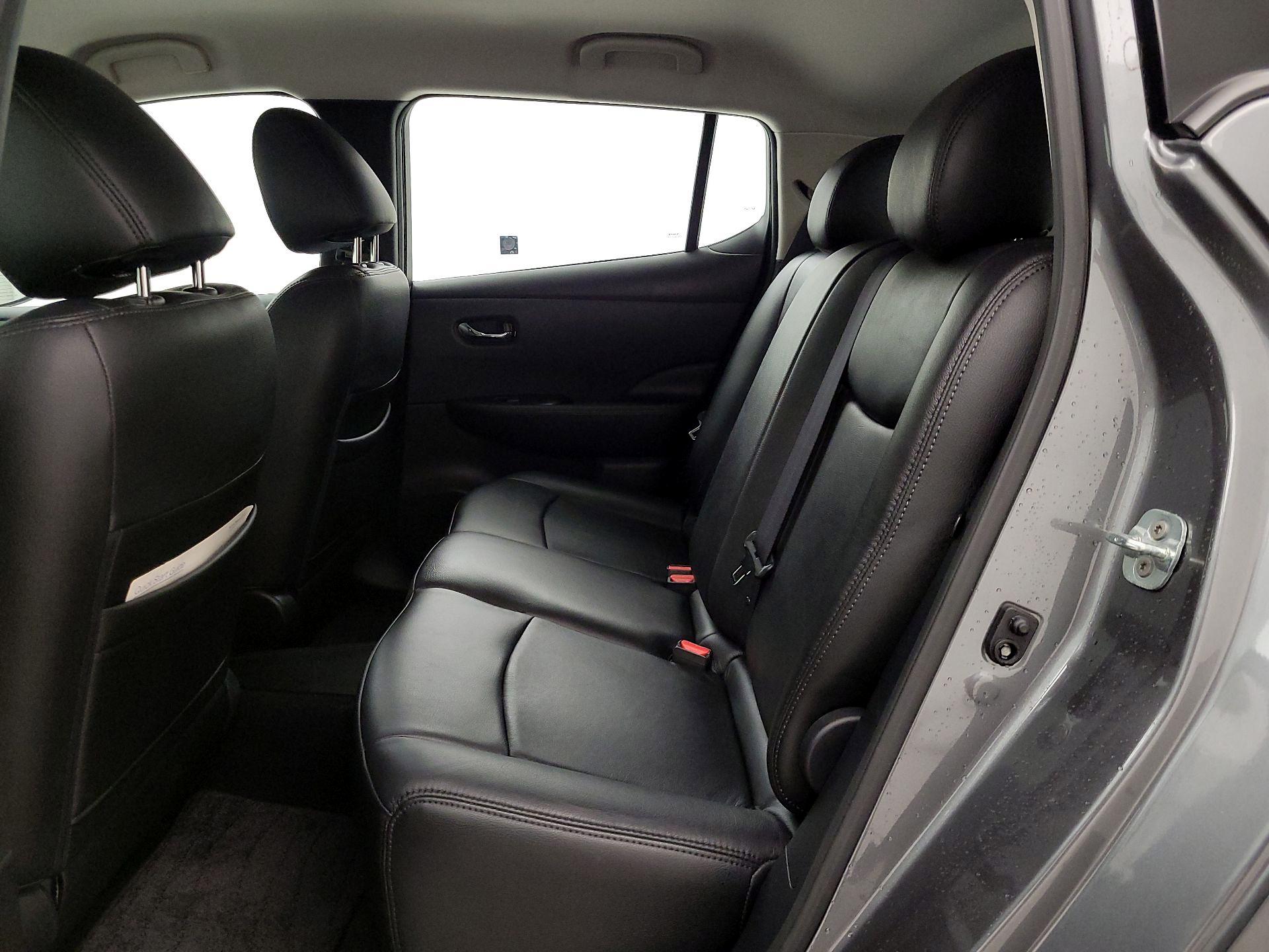 Thumbnail: 2019 Nissan Leaf - 19