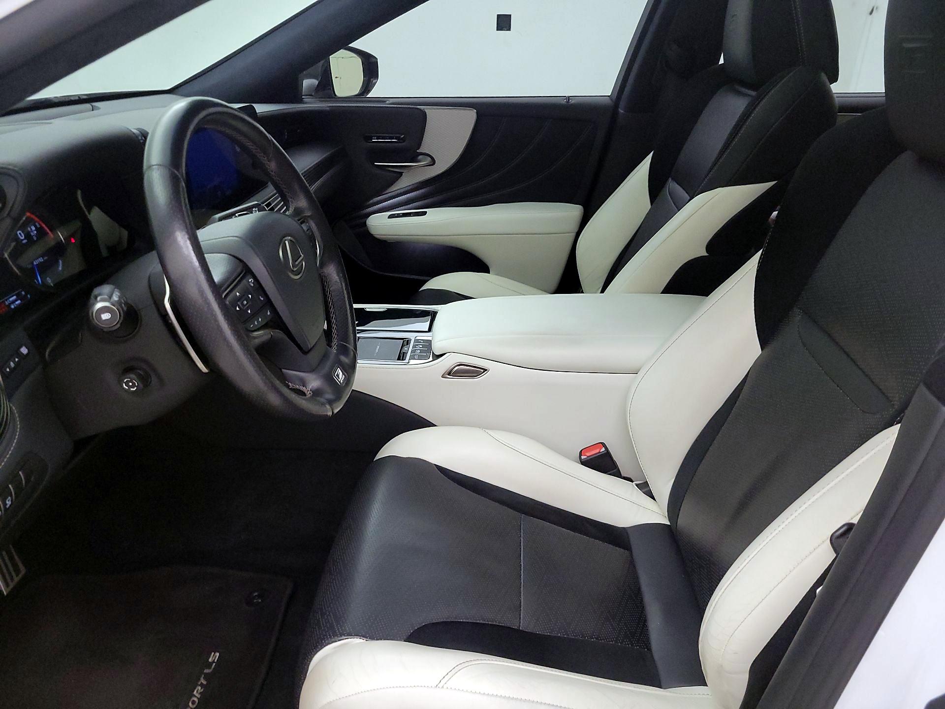 Thumbnail: 2021 Lexus LS - 11