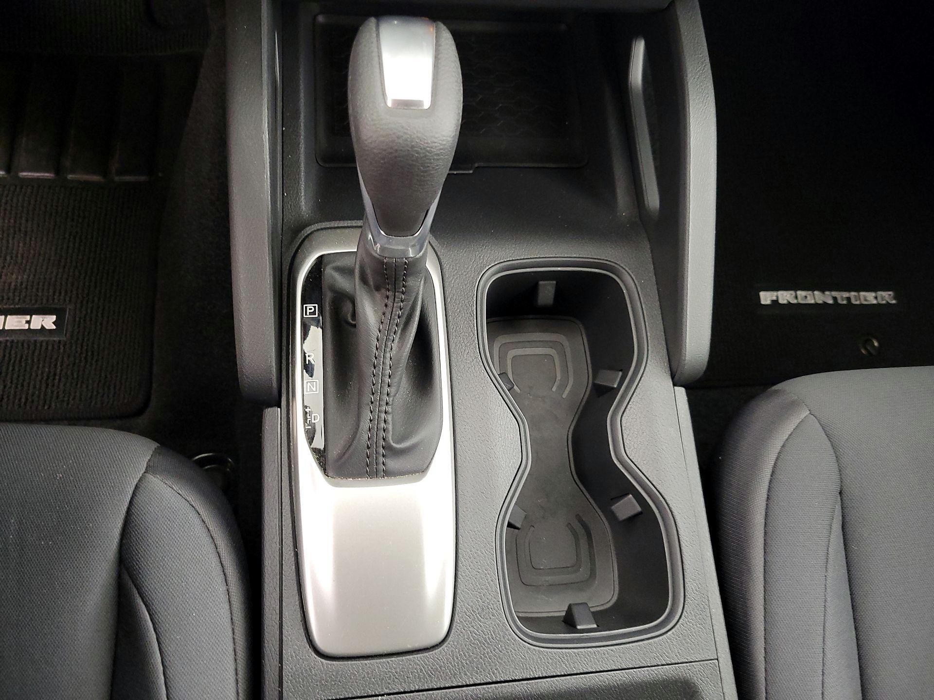 Thumbnail: 2025 Nissan Frontier - 17