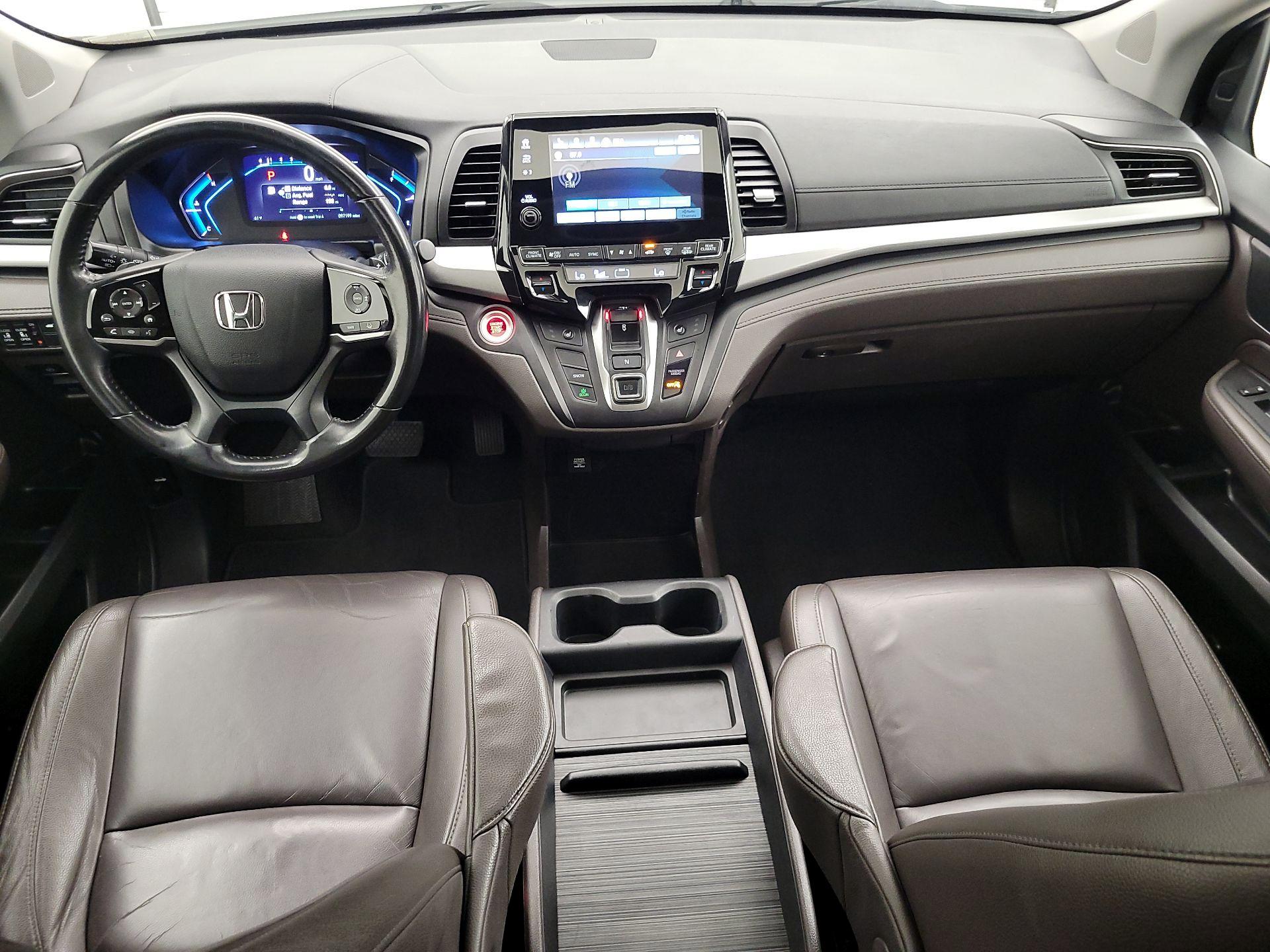 Thumbnail: 2018 Honda Odyssey - 9