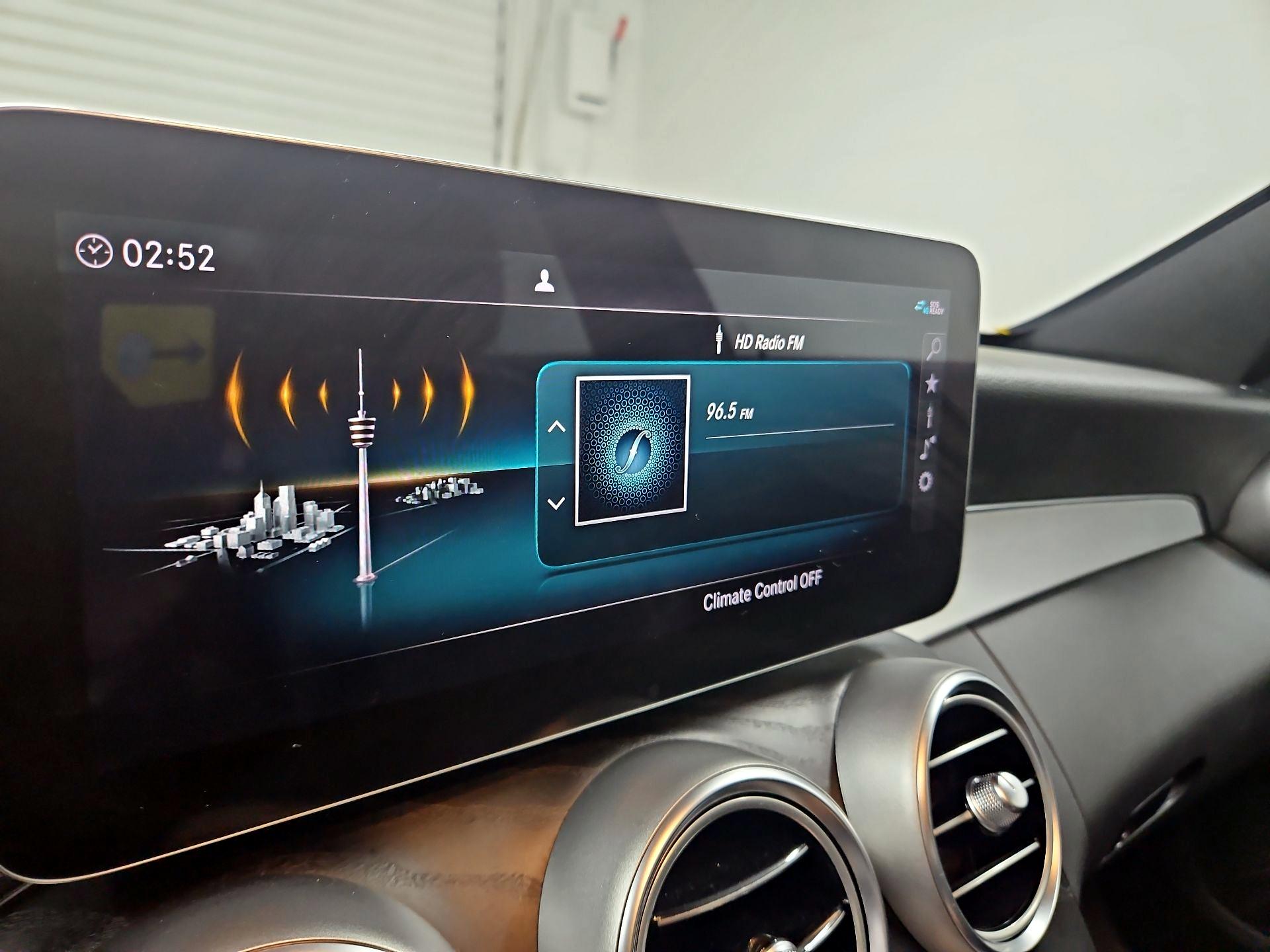 Thumbnail: 2021 Mercedes-Benz C-Class - 15