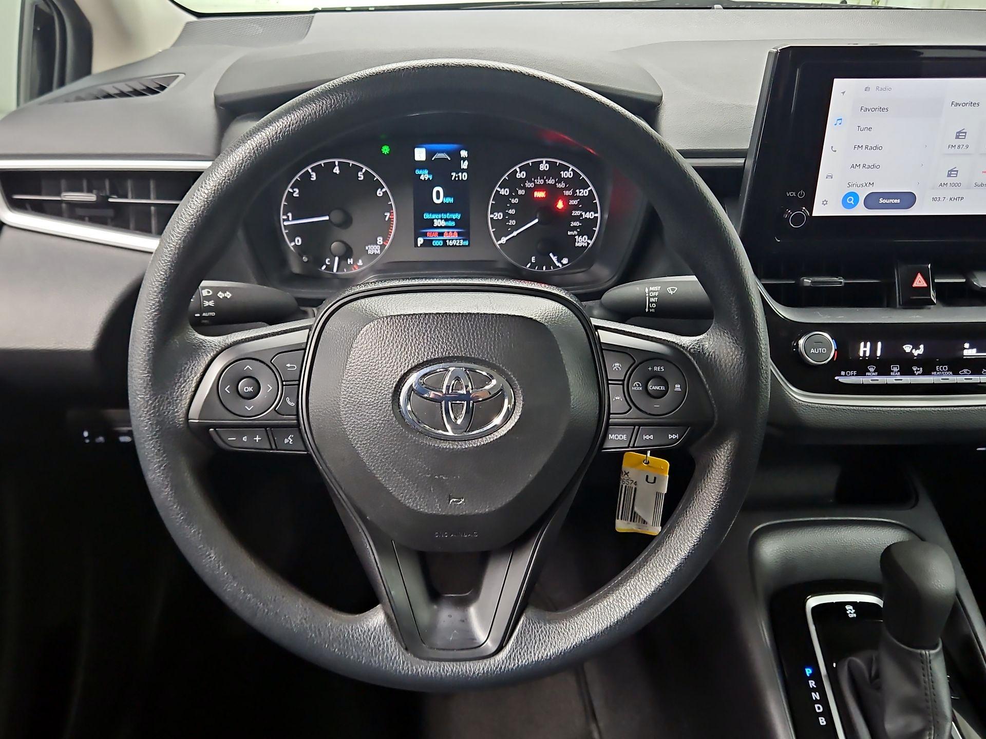 Thumbnail: 2025 Toyota Corolla - 10